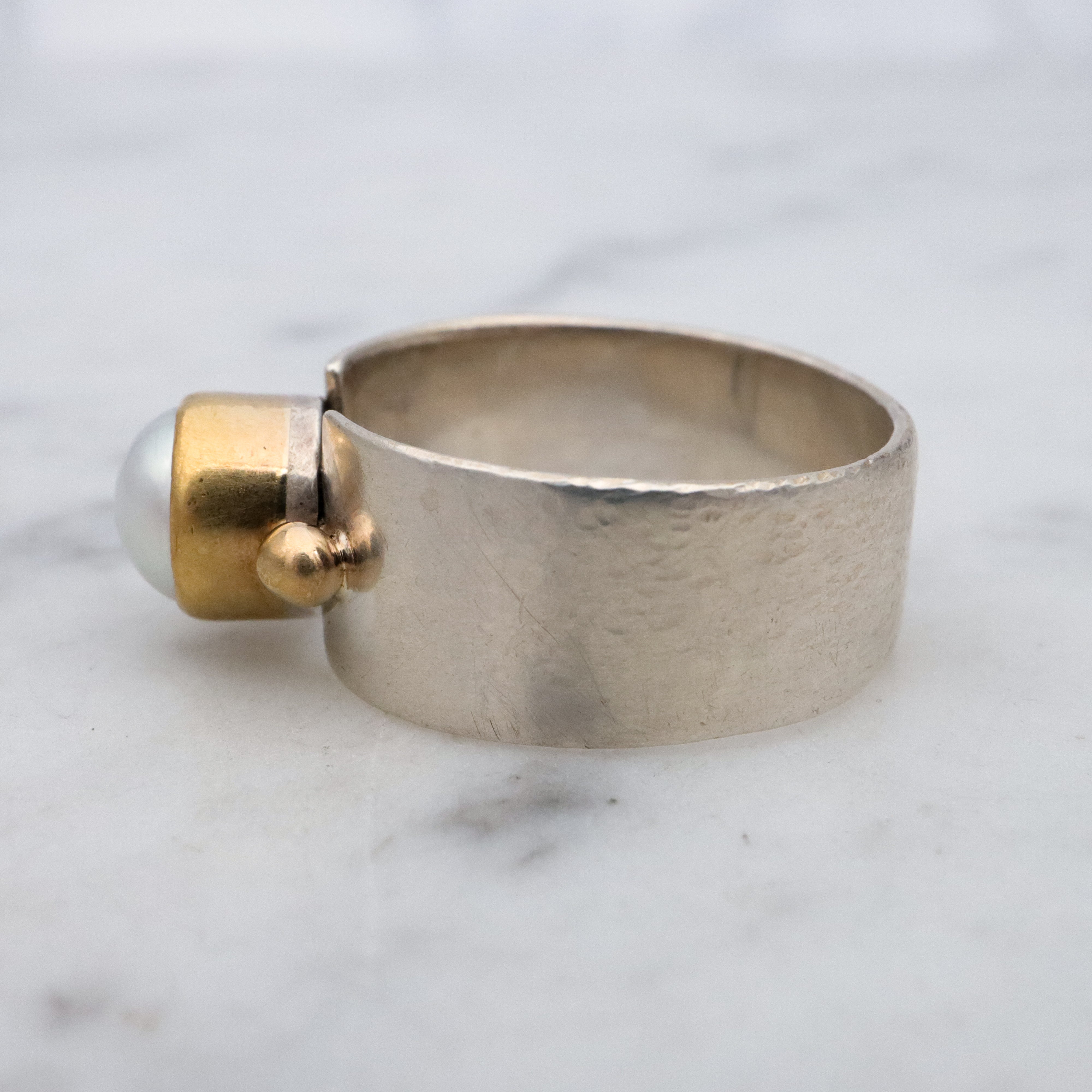 Vintage Mod sterling & gold mabe pearl ring, size 7.5