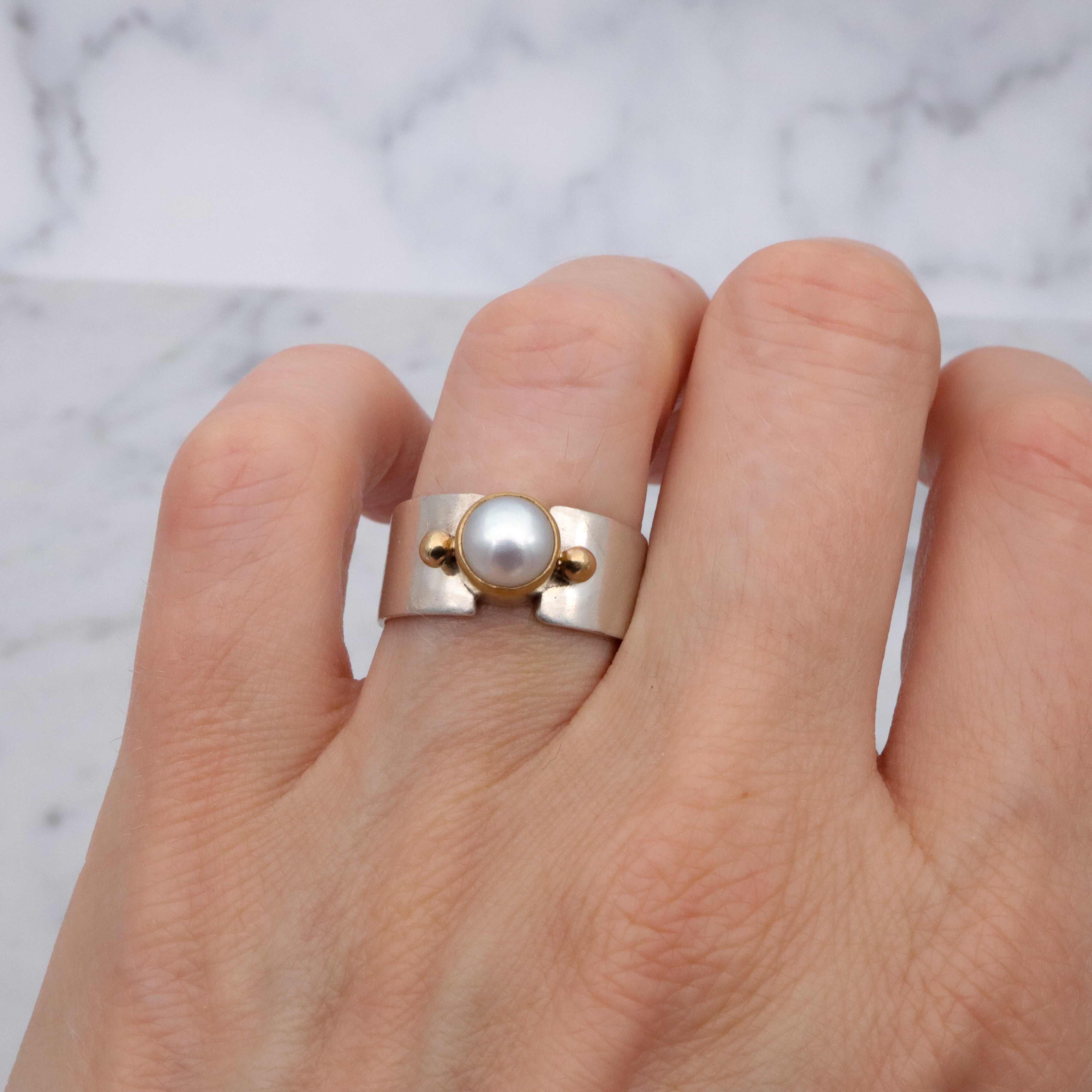 Vintage Mod sterling & gold mabe pearl ring, size 7.5
