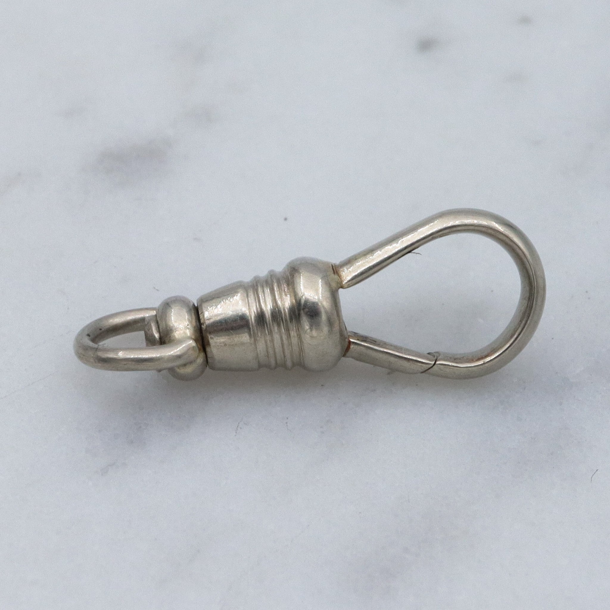 Antique petite 10k white gold dog clip necklace swiveling clasp