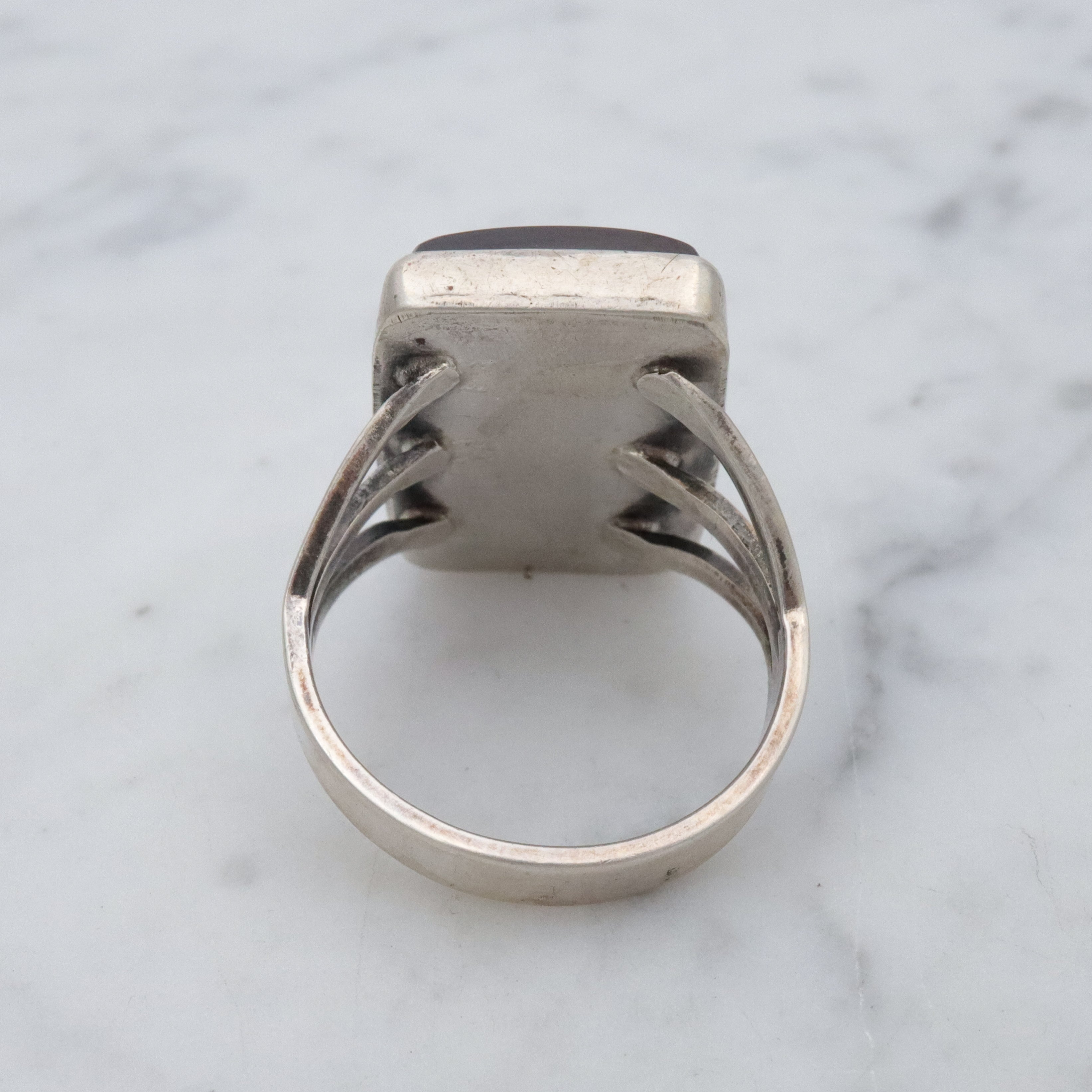 Vintage Navajo banded agate chunky sterling ring, size 11