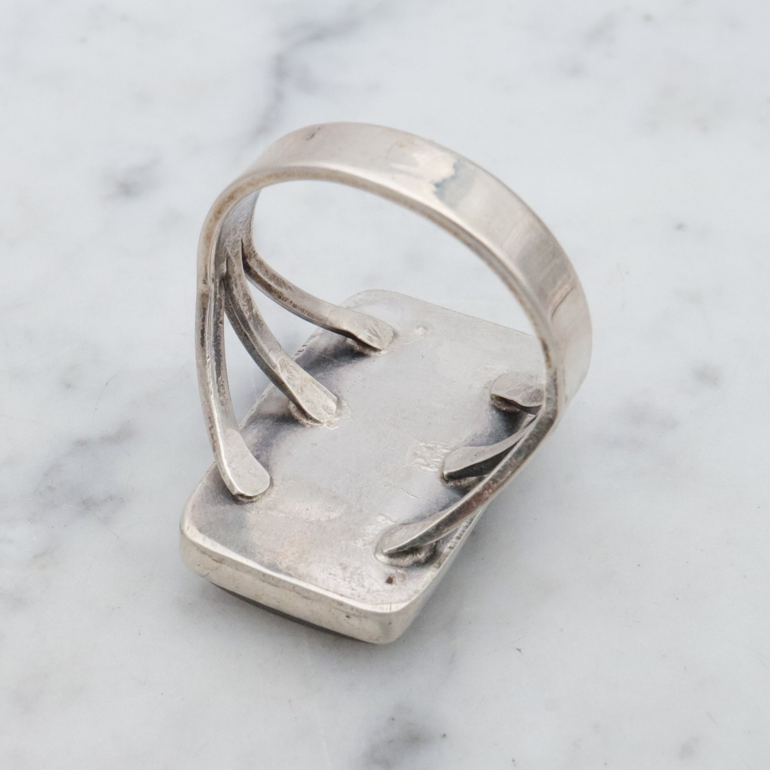 Vintage Navajo banded agate chunky sterling ring, size 11