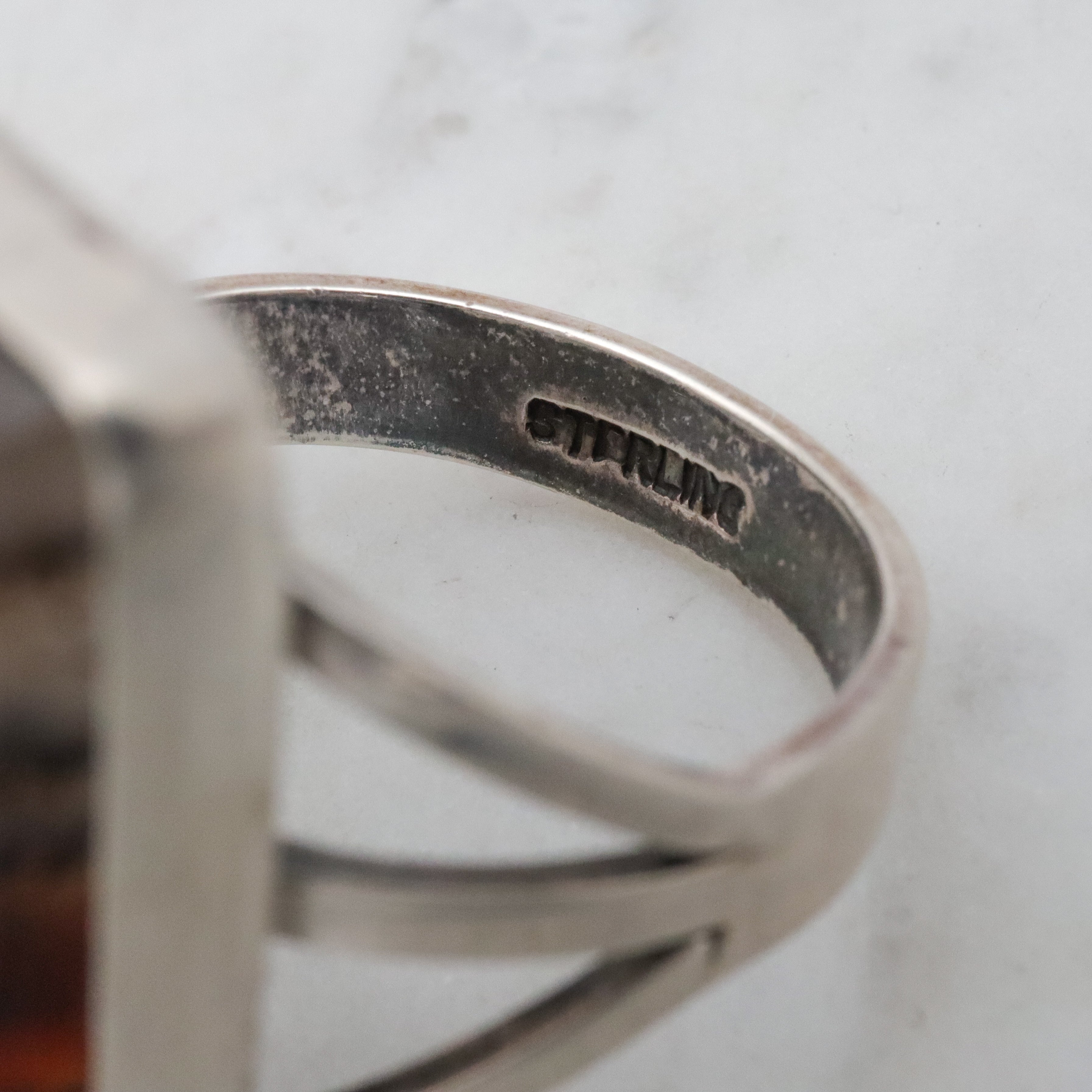 Vintage Navajo banded agate chunky sterling ring, size 11