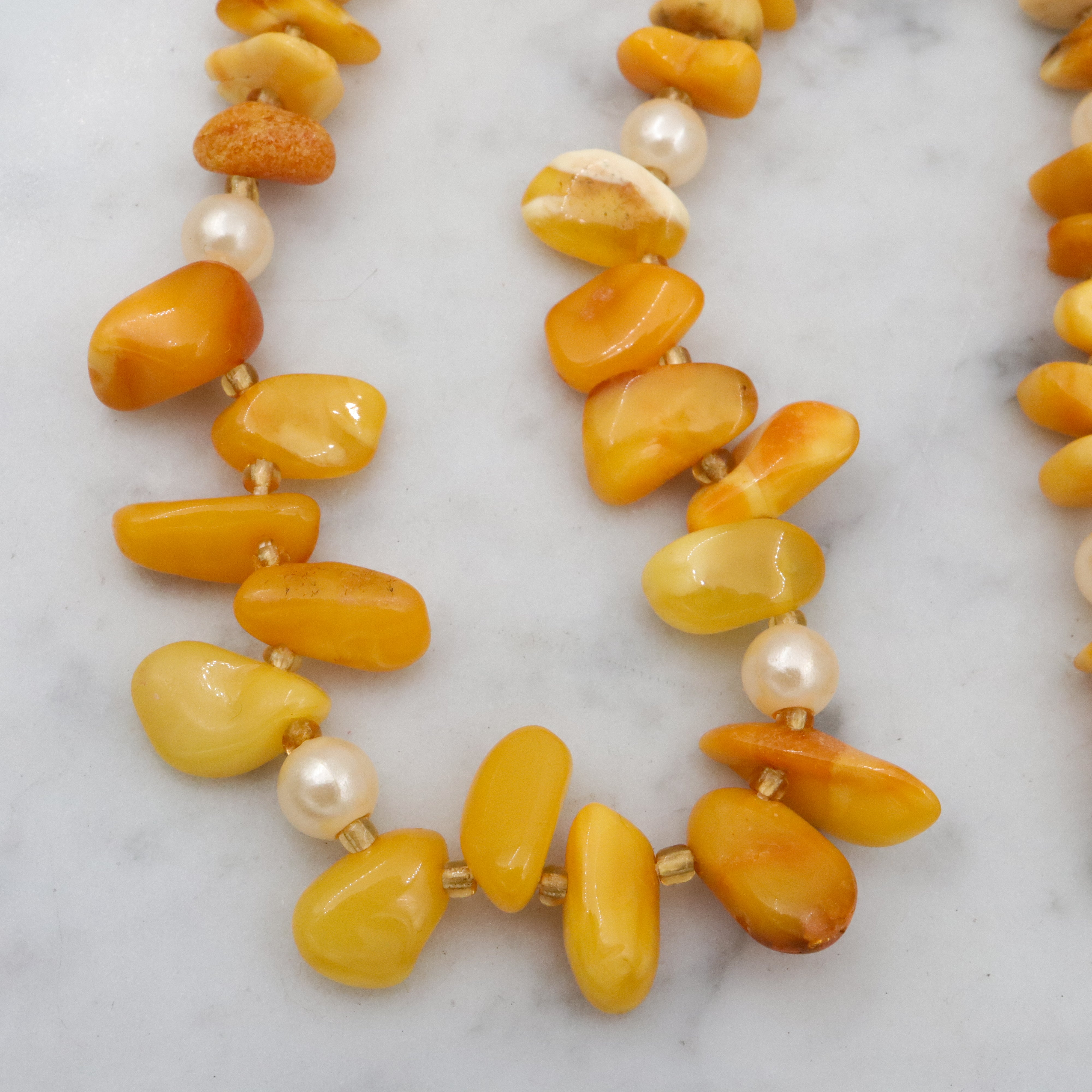 Vintage Baltic amber nugget & faux pearl beaded necklace