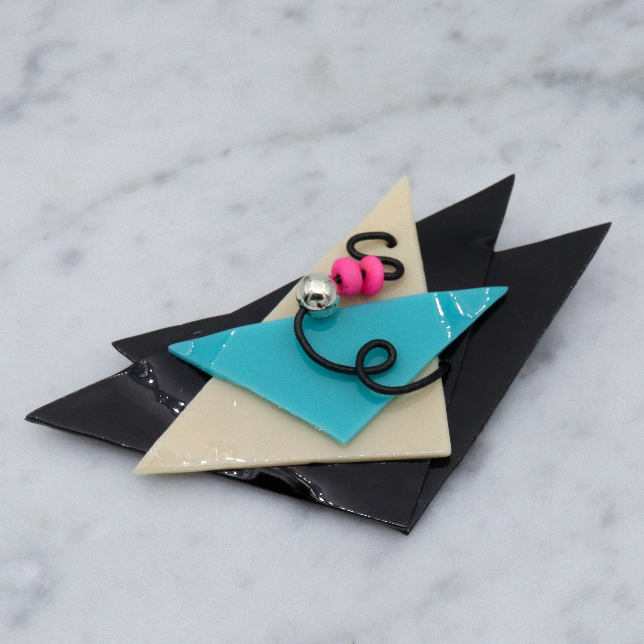 Retro handmade art glass triangular brooch