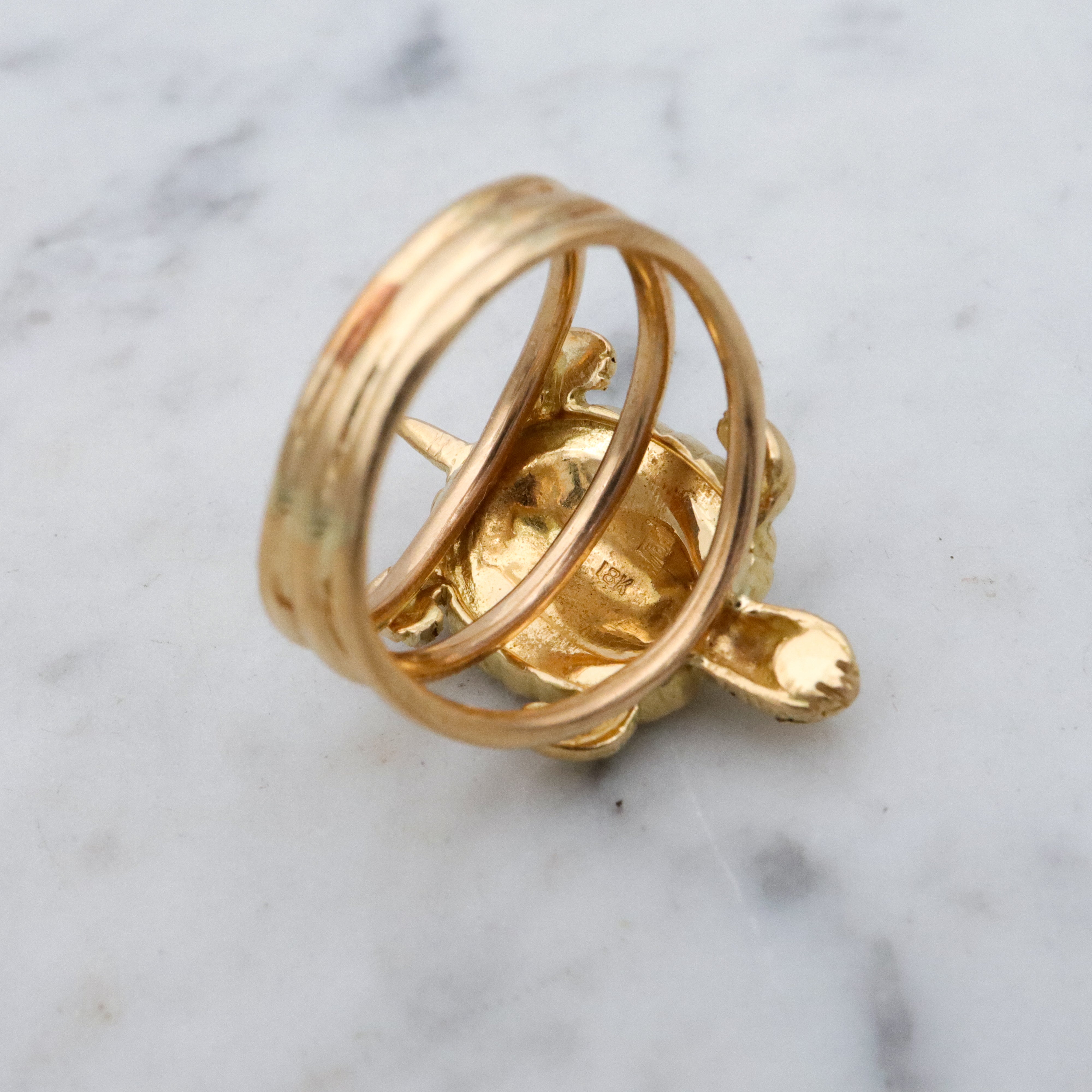 Vintage 18k gold & diamond figural sea turtle ring, size 6