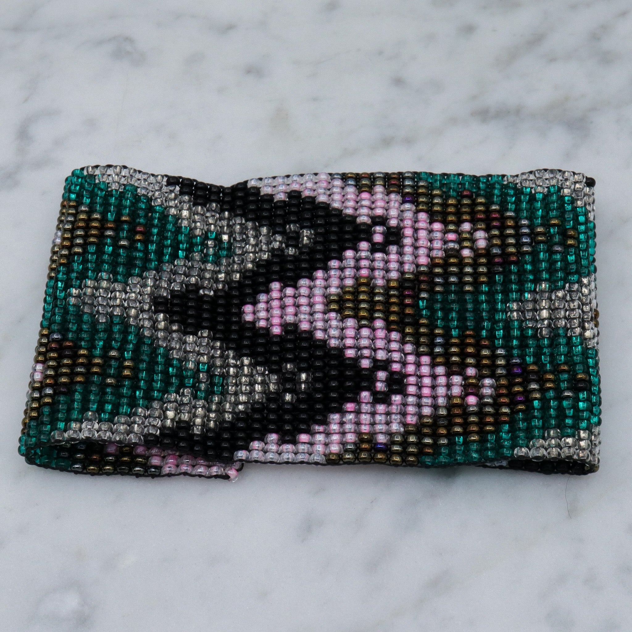 Retro chevron seed bead wide bracelet