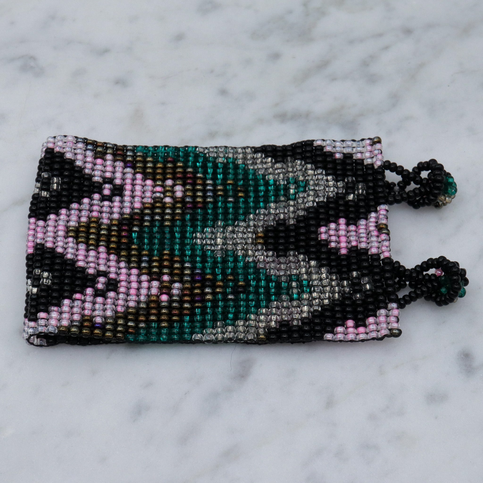 Retro chevron seed bead wide bracelet