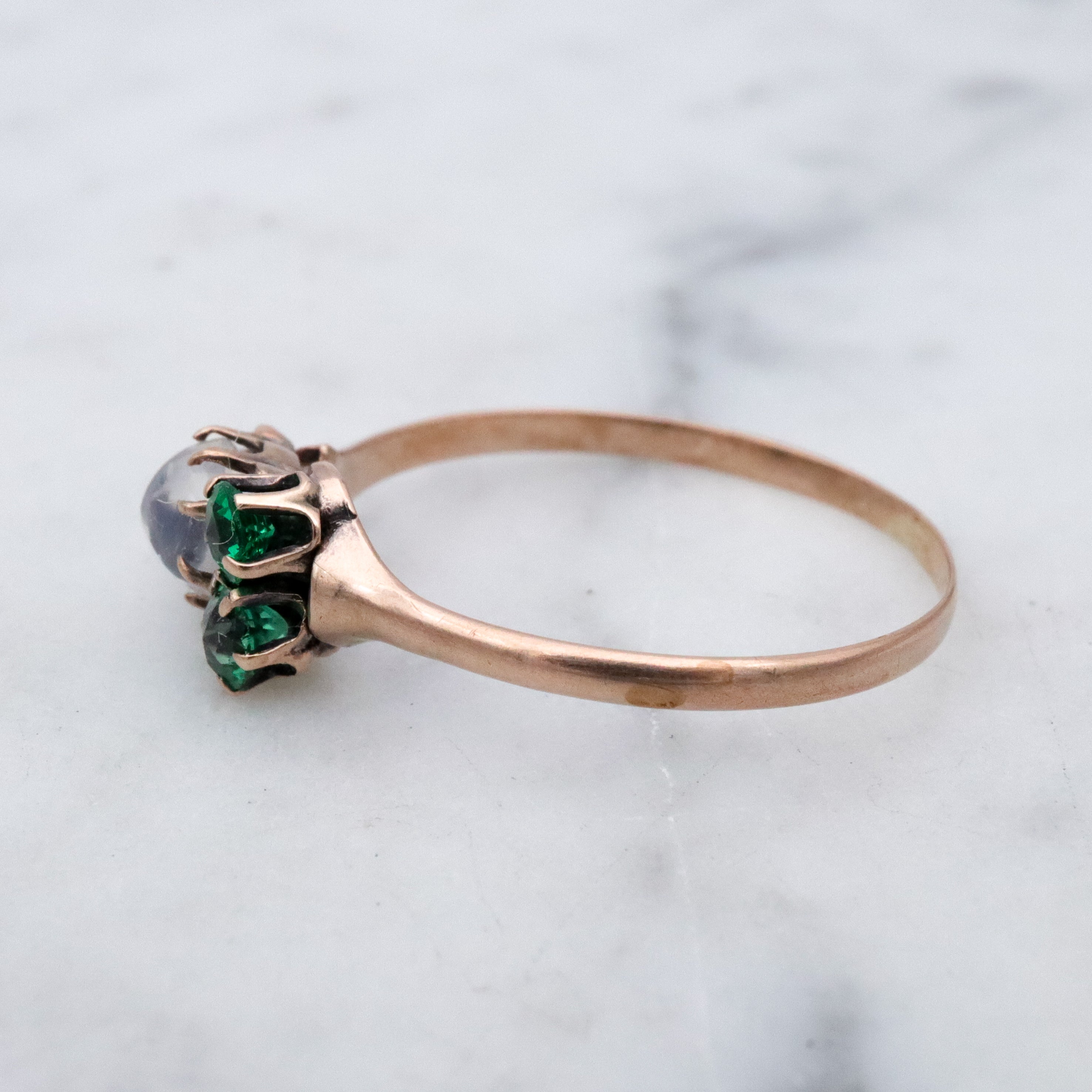 Victorian 10k gold moonstone & emerald paste asymmetrical ring, size 6