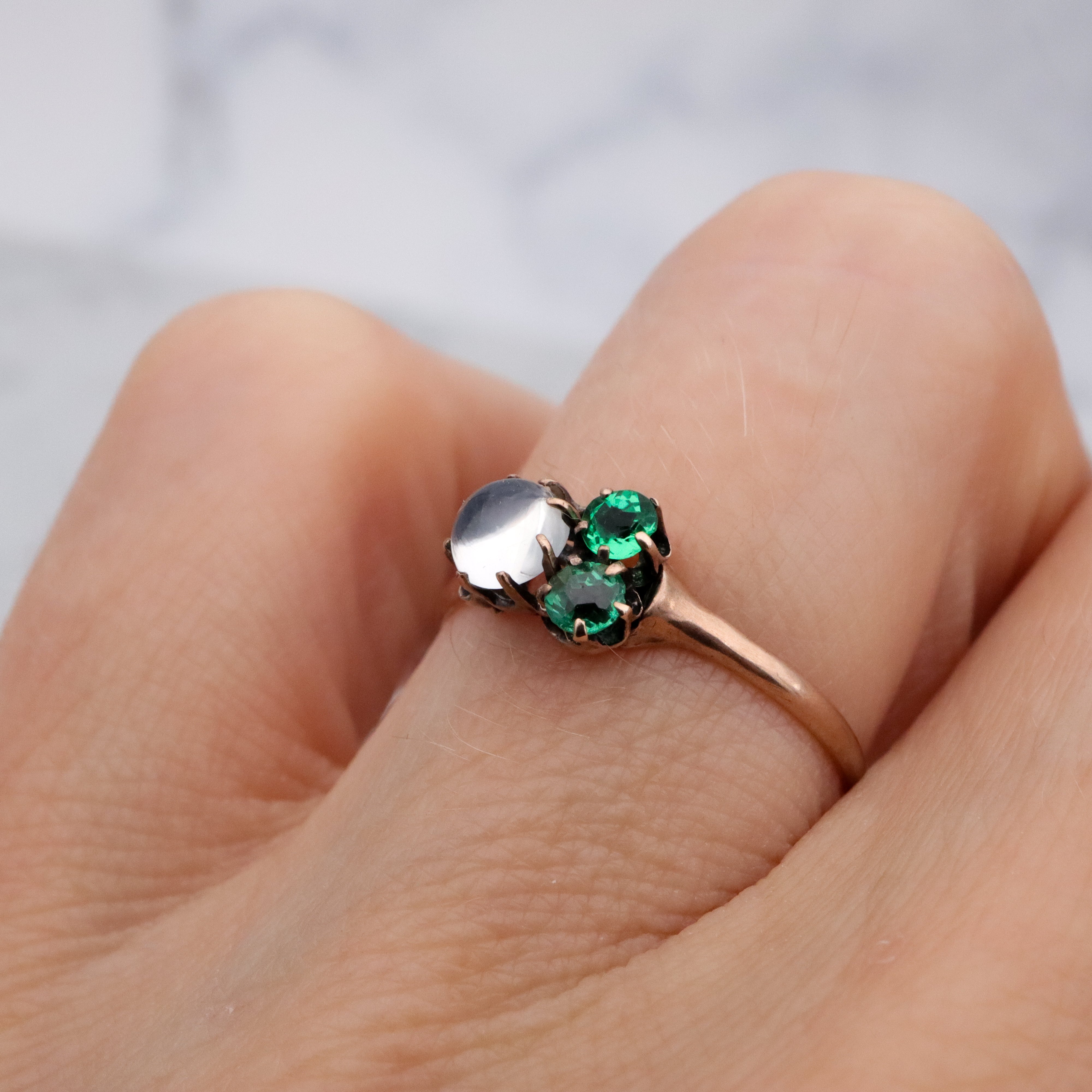 Victorian 10k gold moonstone & emerald paste asymmetrical ring, size 6