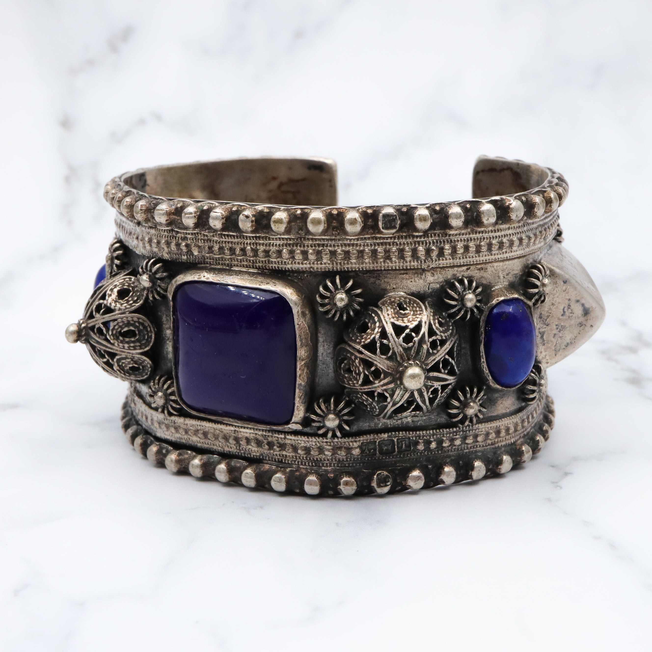 Antique Egyptian silver chunky tribal silver bangle with lapis art glass and cannetille filigree