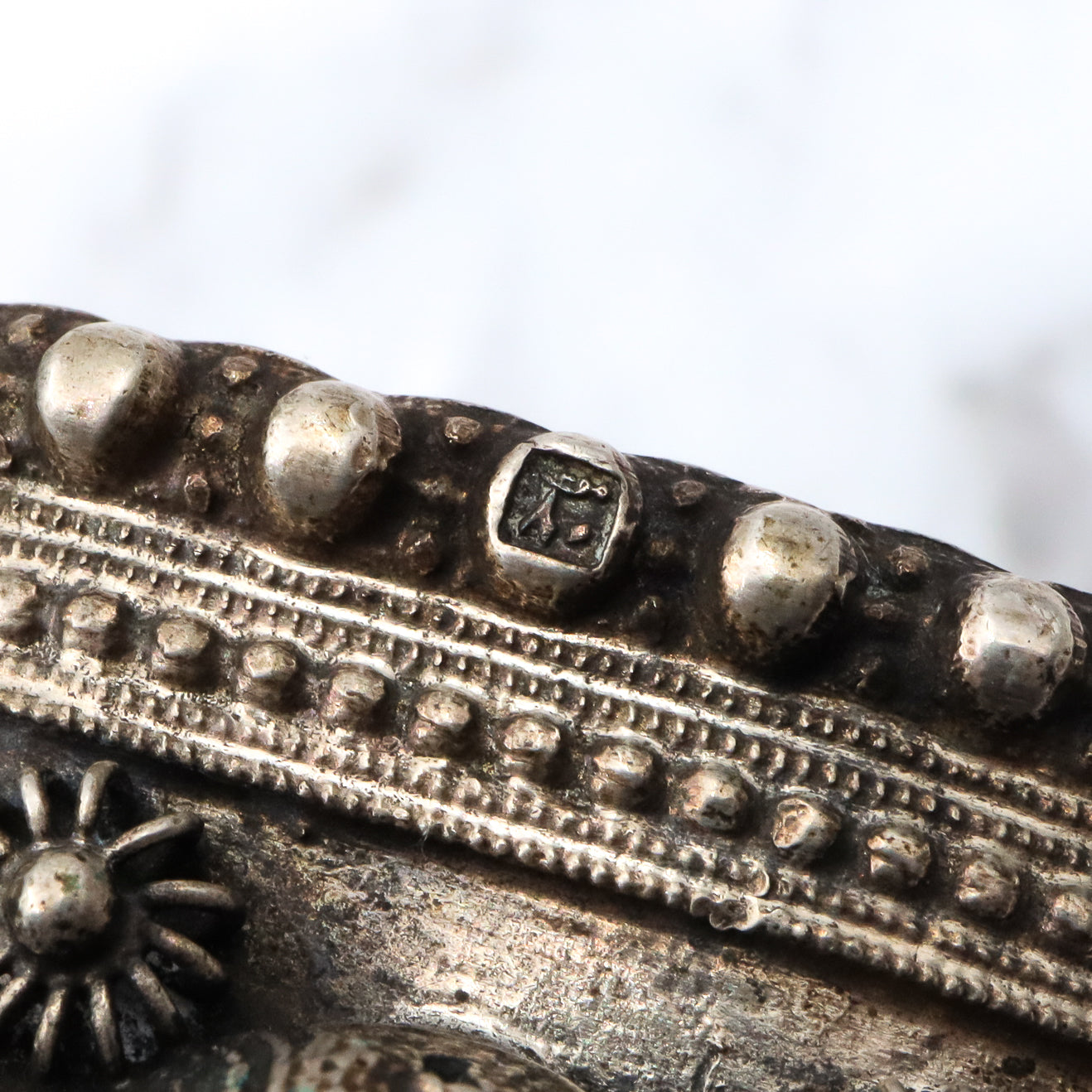 Antique Egyptian silver chunky tribal silver bangle with lapis art glass and cannetille filigree