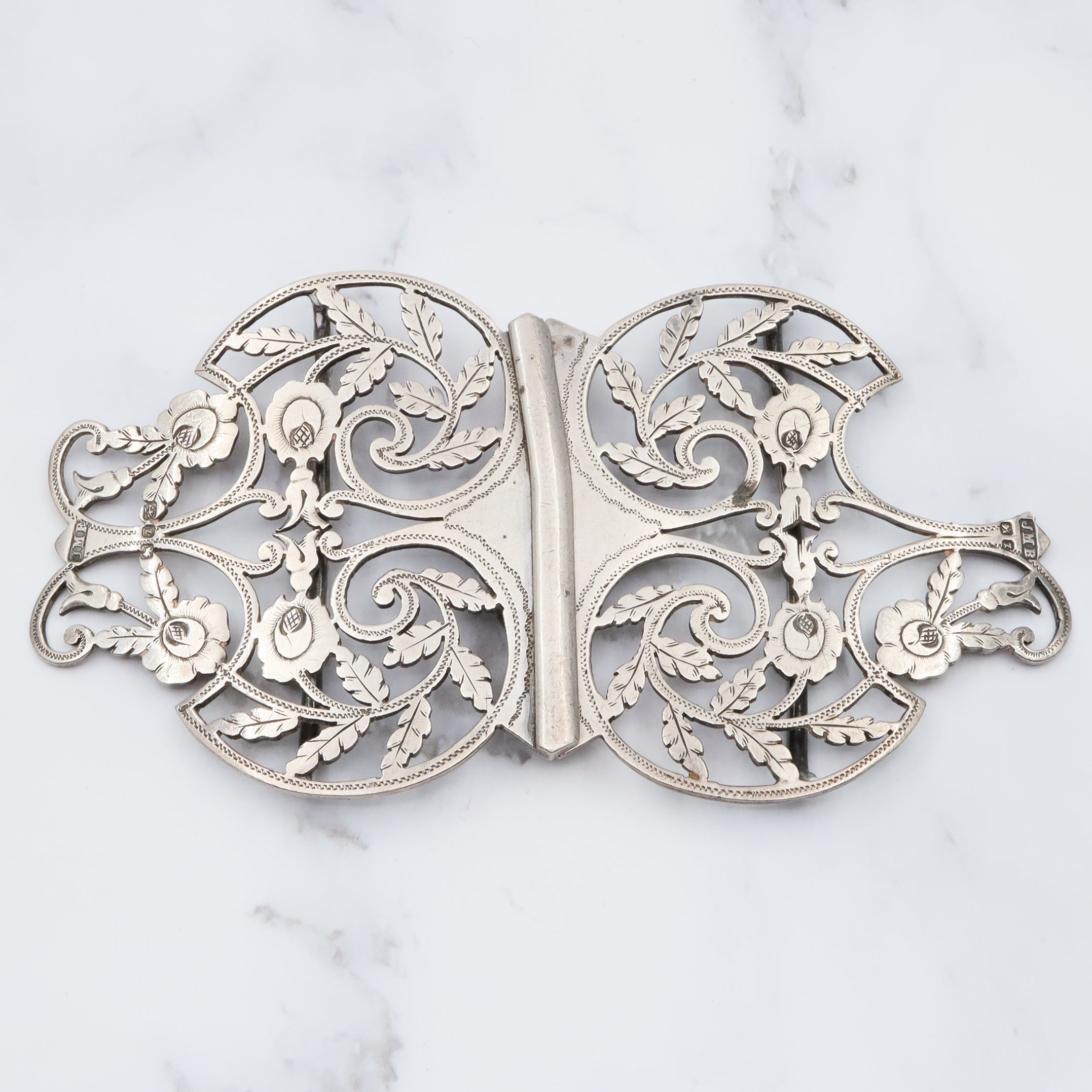 Victorian 1899 John Milward Banks of Birmingham sterling hand engraved large two piece buckle