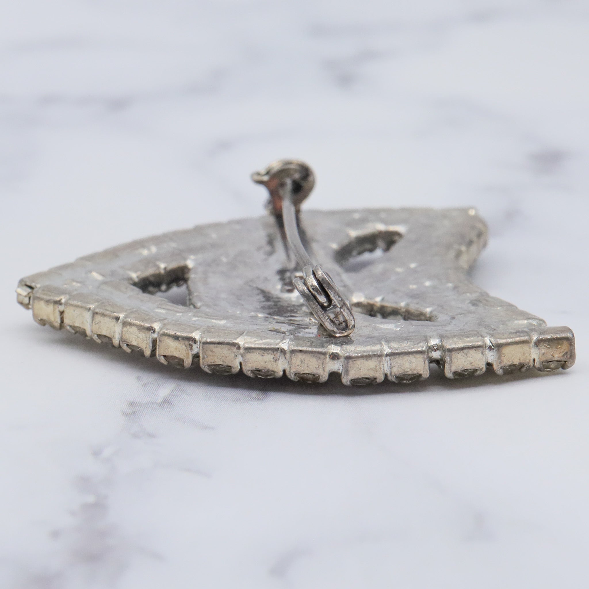 Antique masquerade mask silver tone brooch with rhinestones
