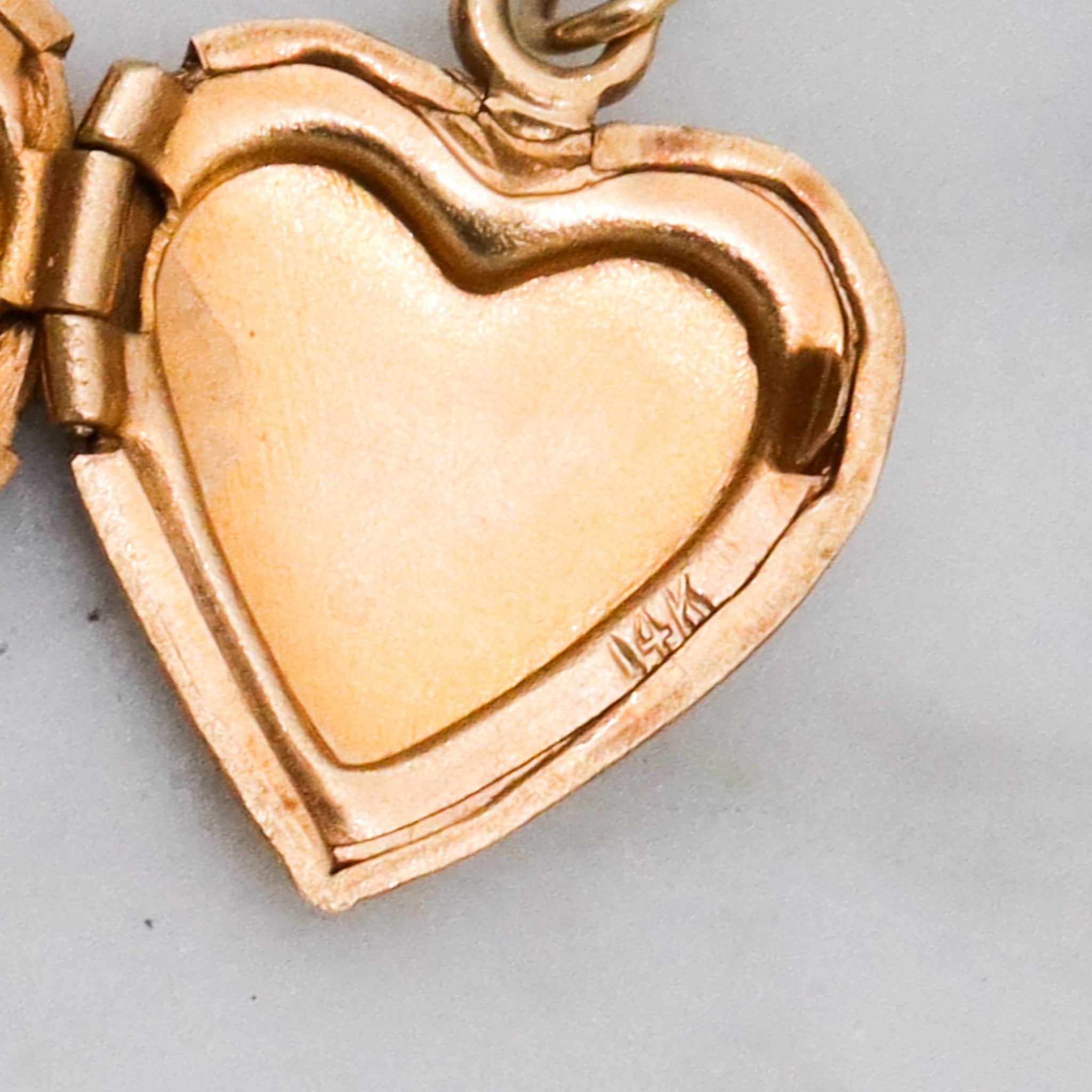 Petite Retro 14k gold heart locket necklace