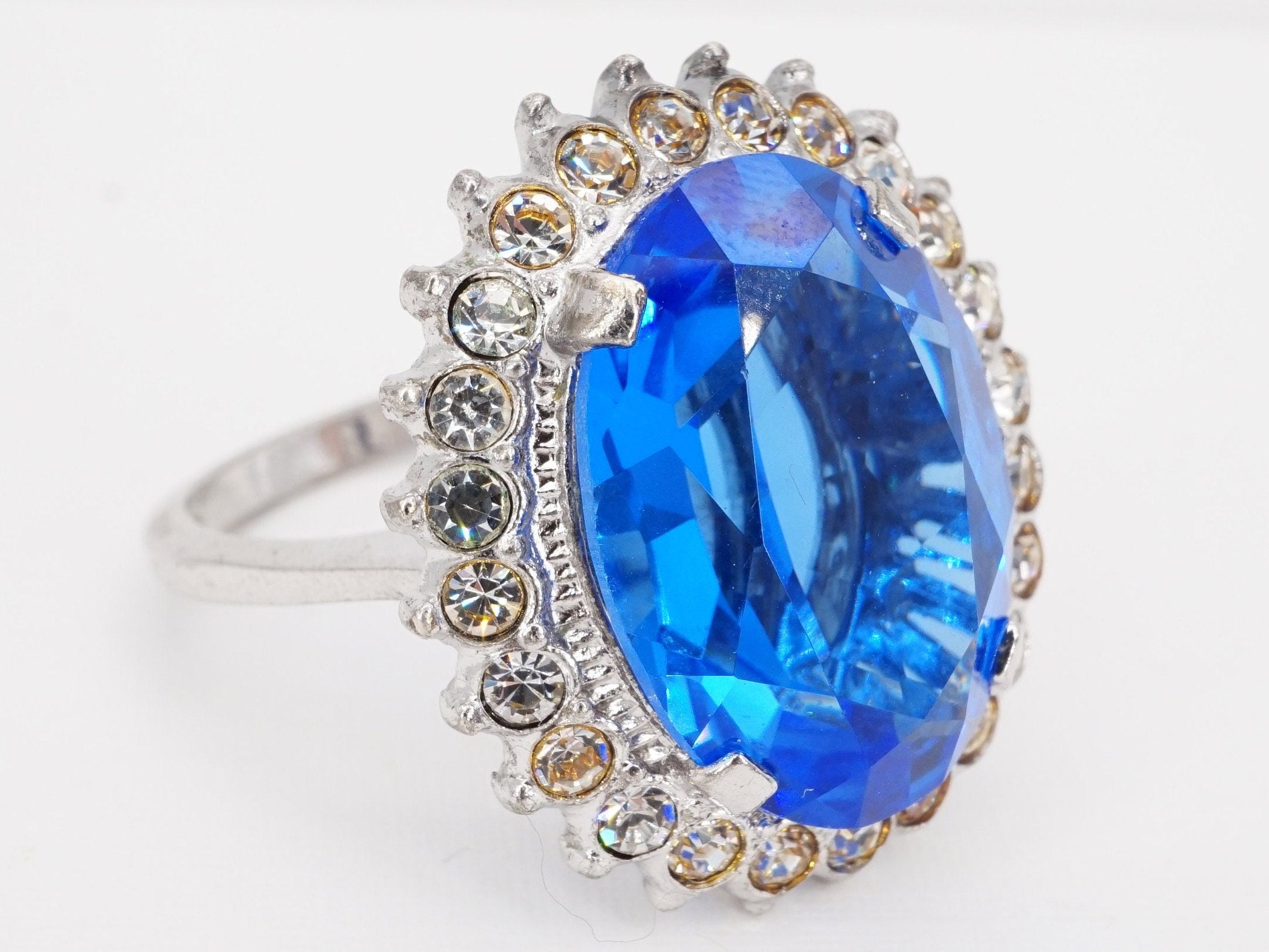 size 8 rhodium plated sterling silver glass cocktail art deco ring