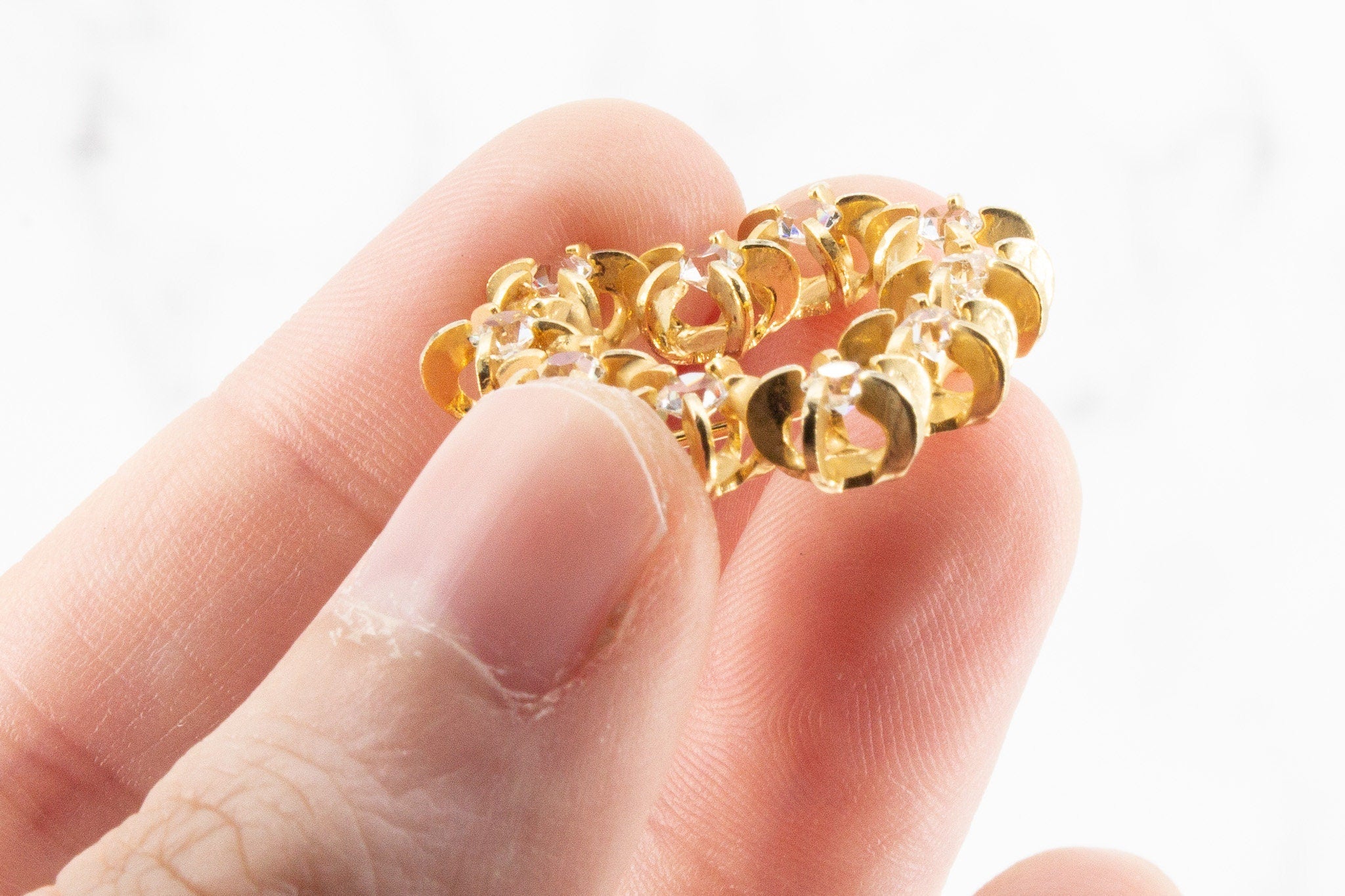Vintage Gold Plated Star Set Rhinestone Brooch