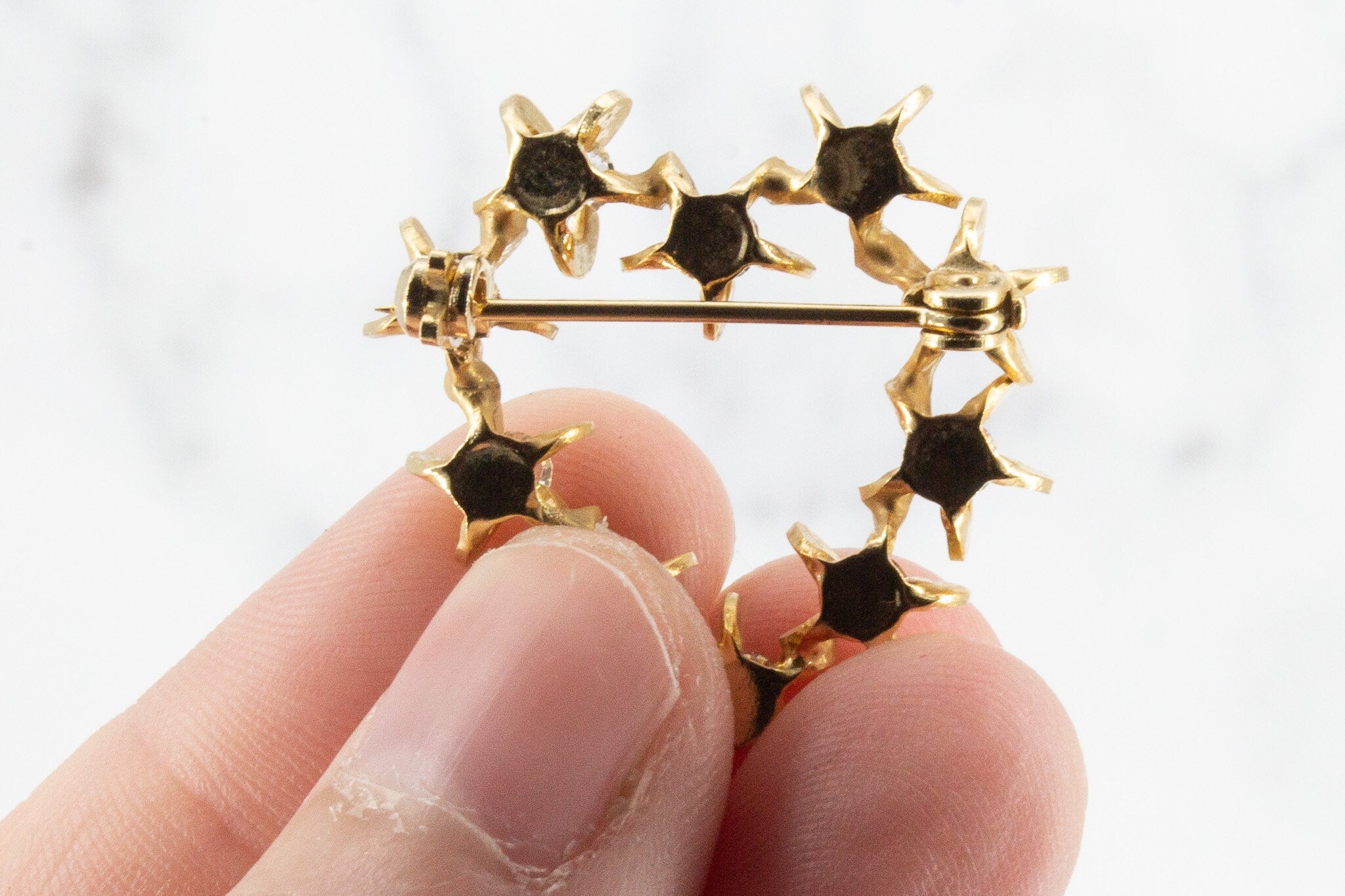Vintage Gold Plated Star Set Rhinestone Brooch