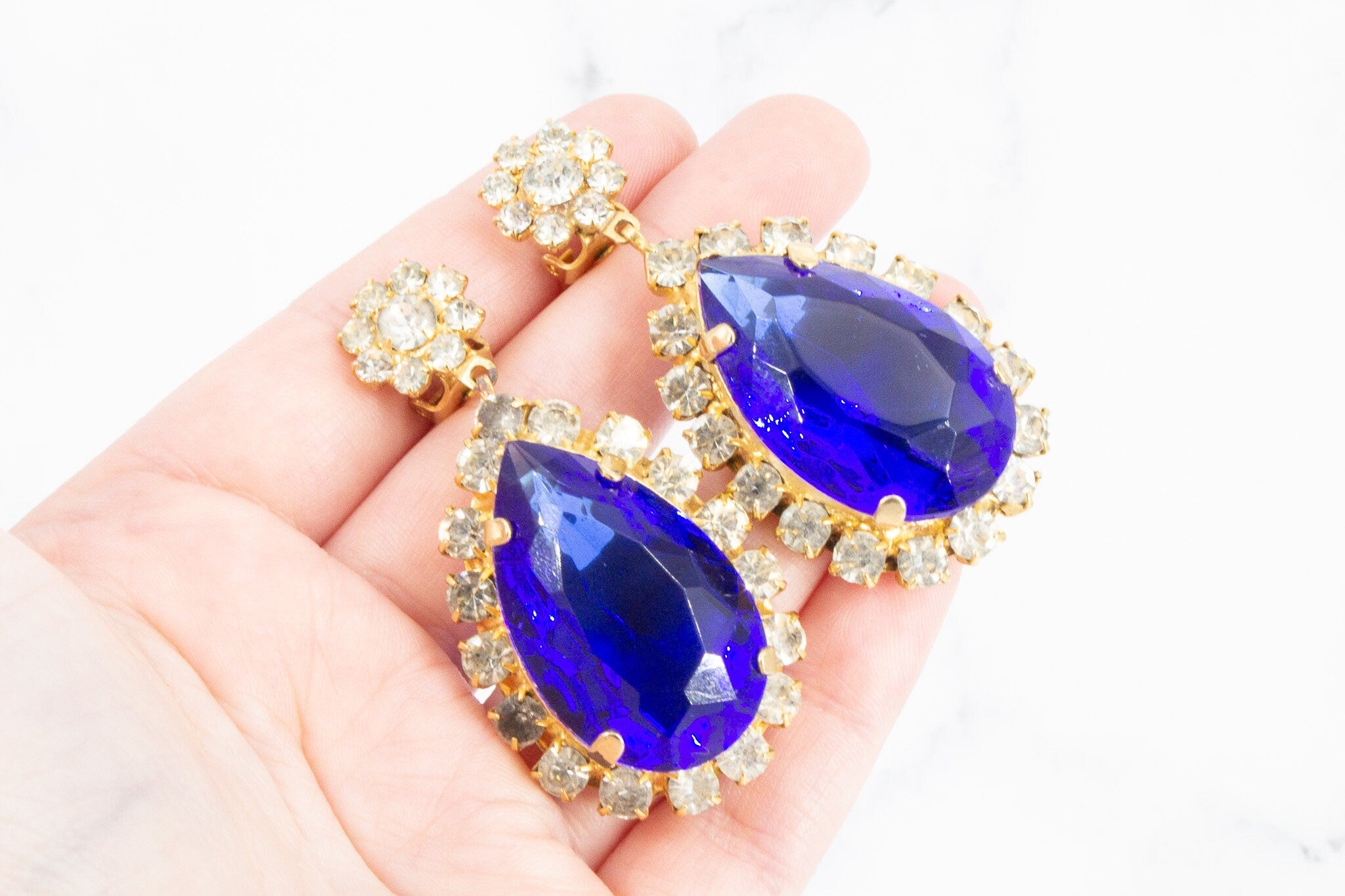 Vintage Massive Gold-tone Sapphire Crystal Drop Clip On Earrings