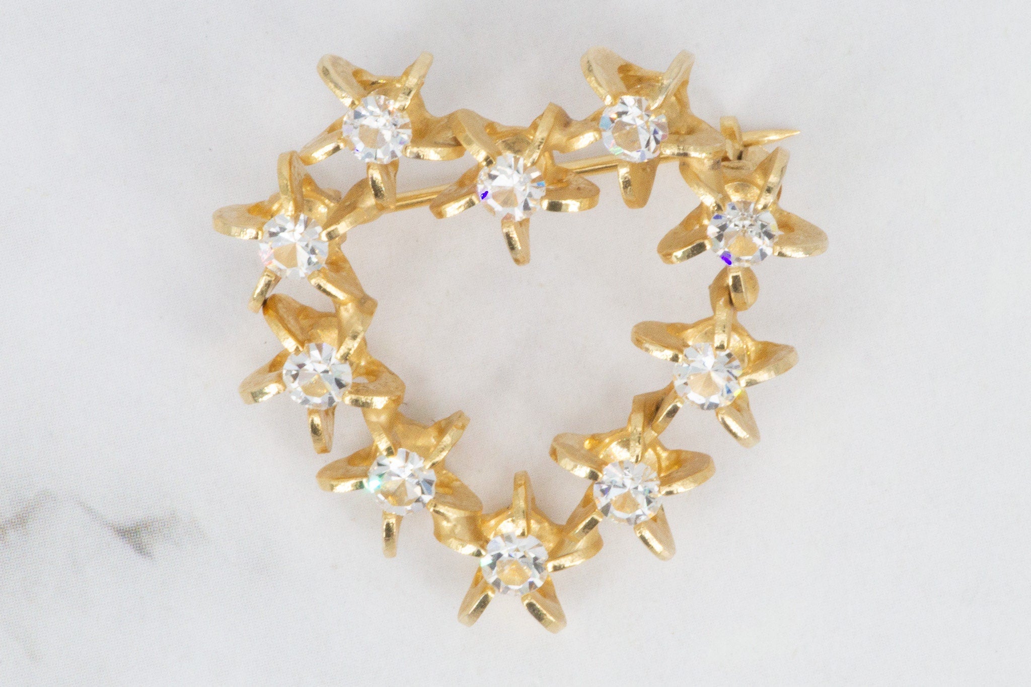Vintage Gold Plated Star Set Rhinestone Brooch