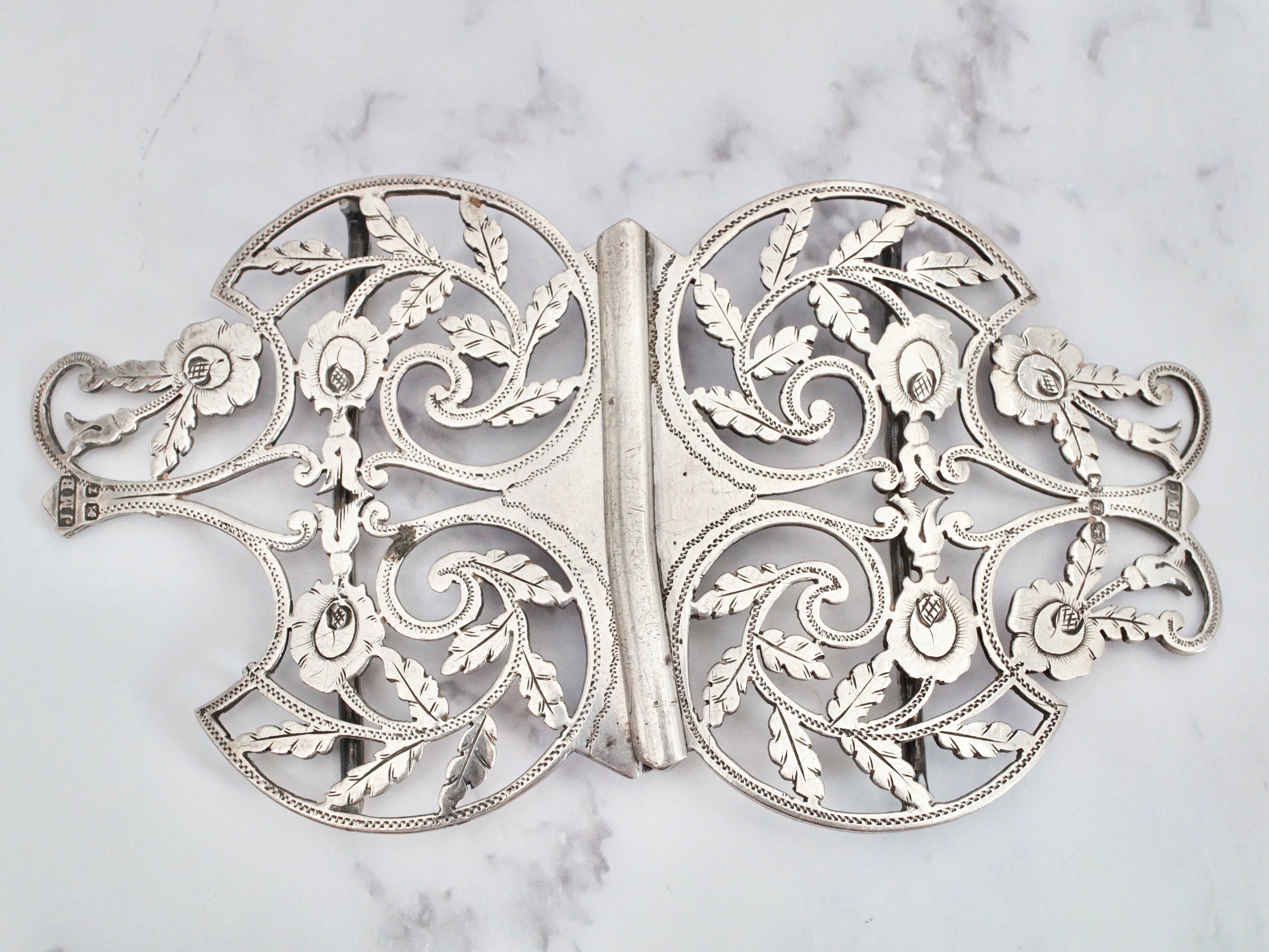 1899 John Milward Banks Birmingham sterling hand-engraved large 2-piece buckle