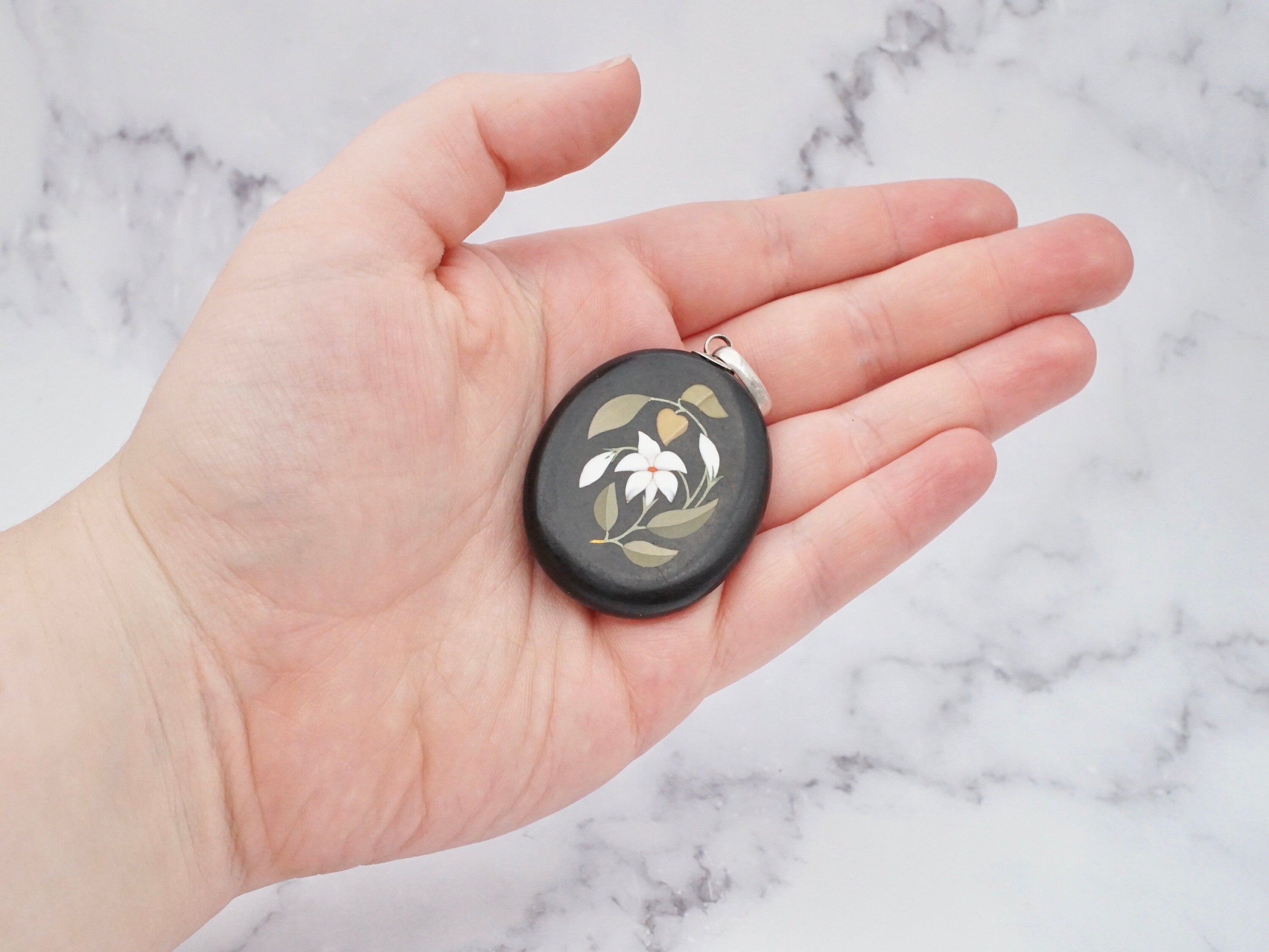 Antique Victorian sterling pietra dura lily stone inlay pendant