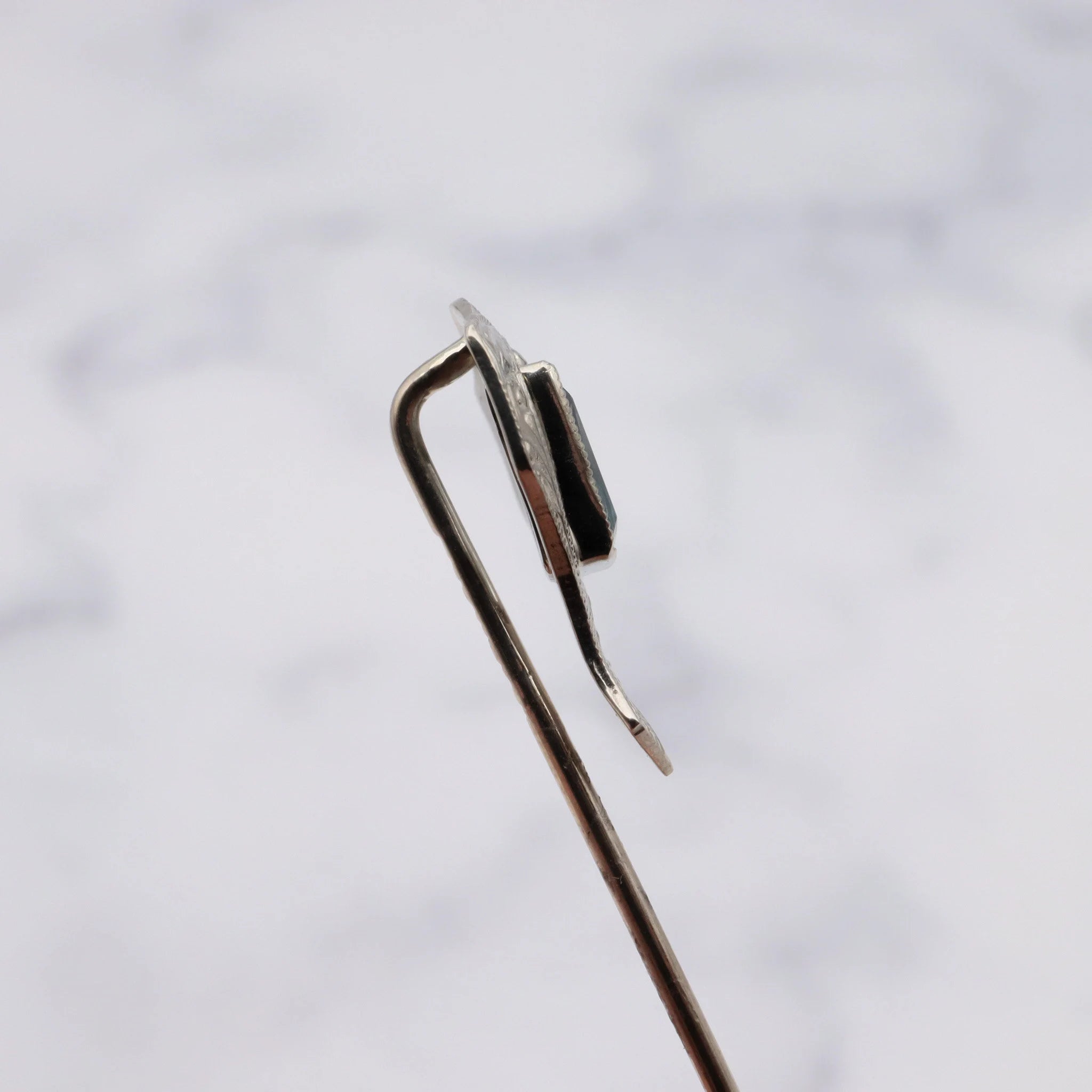 Antique Art Deco Belais 14k white gold & aquamarine stick pin