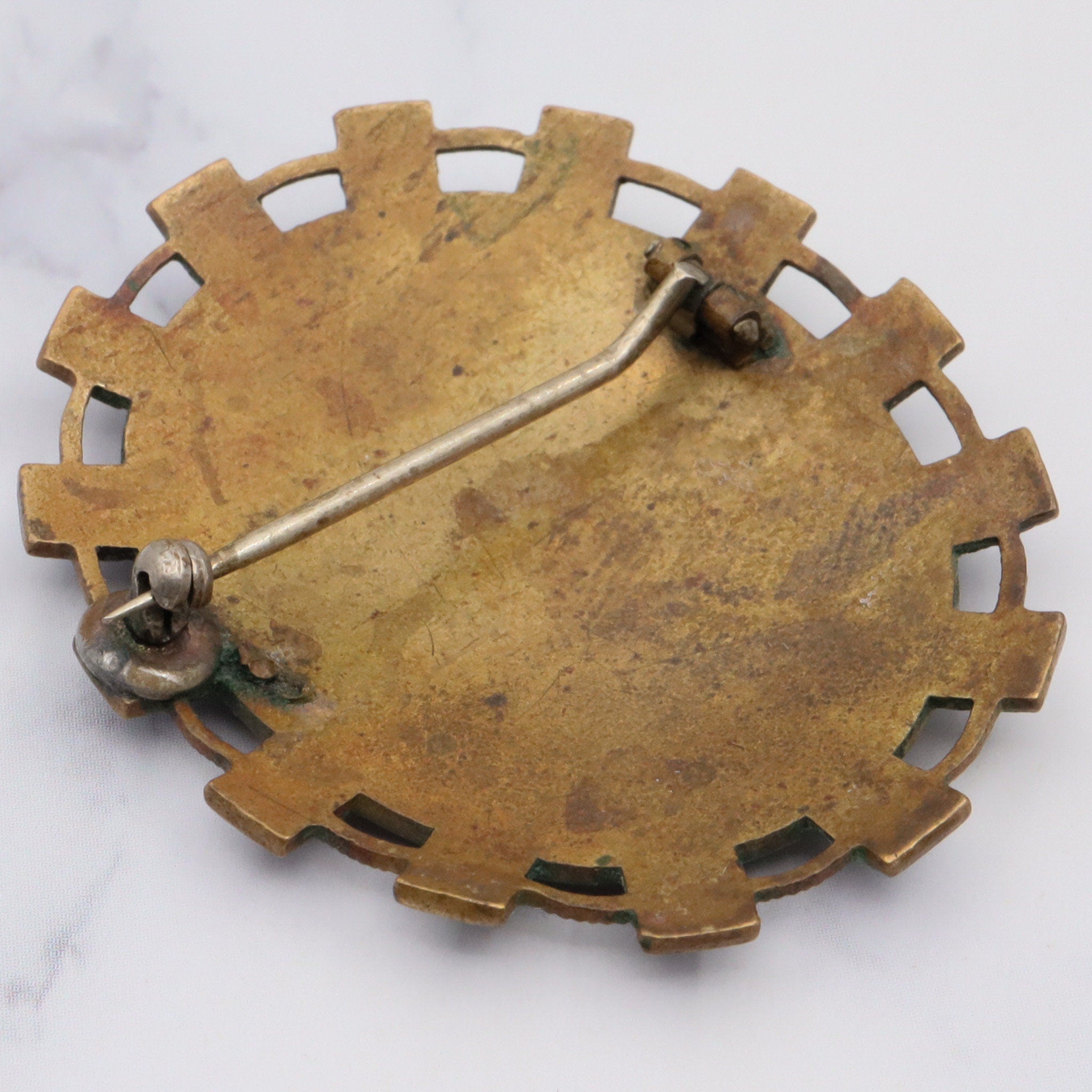 Antique Victorian hand-painted enamel and gilt metal brooch