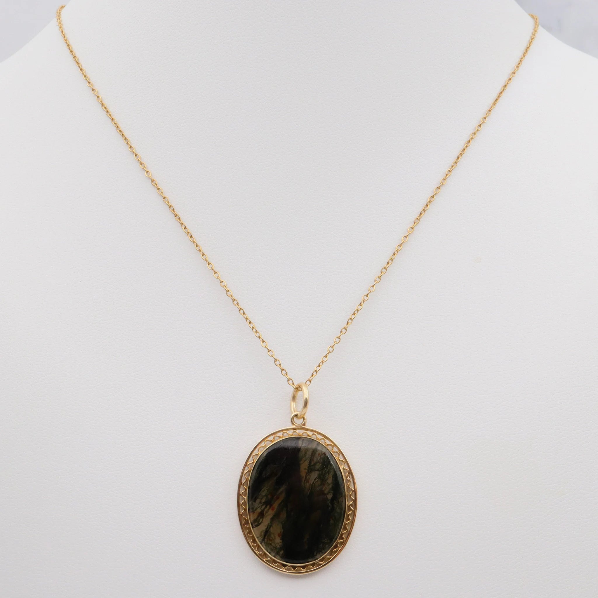 Antique 15k gold moss agate pendant