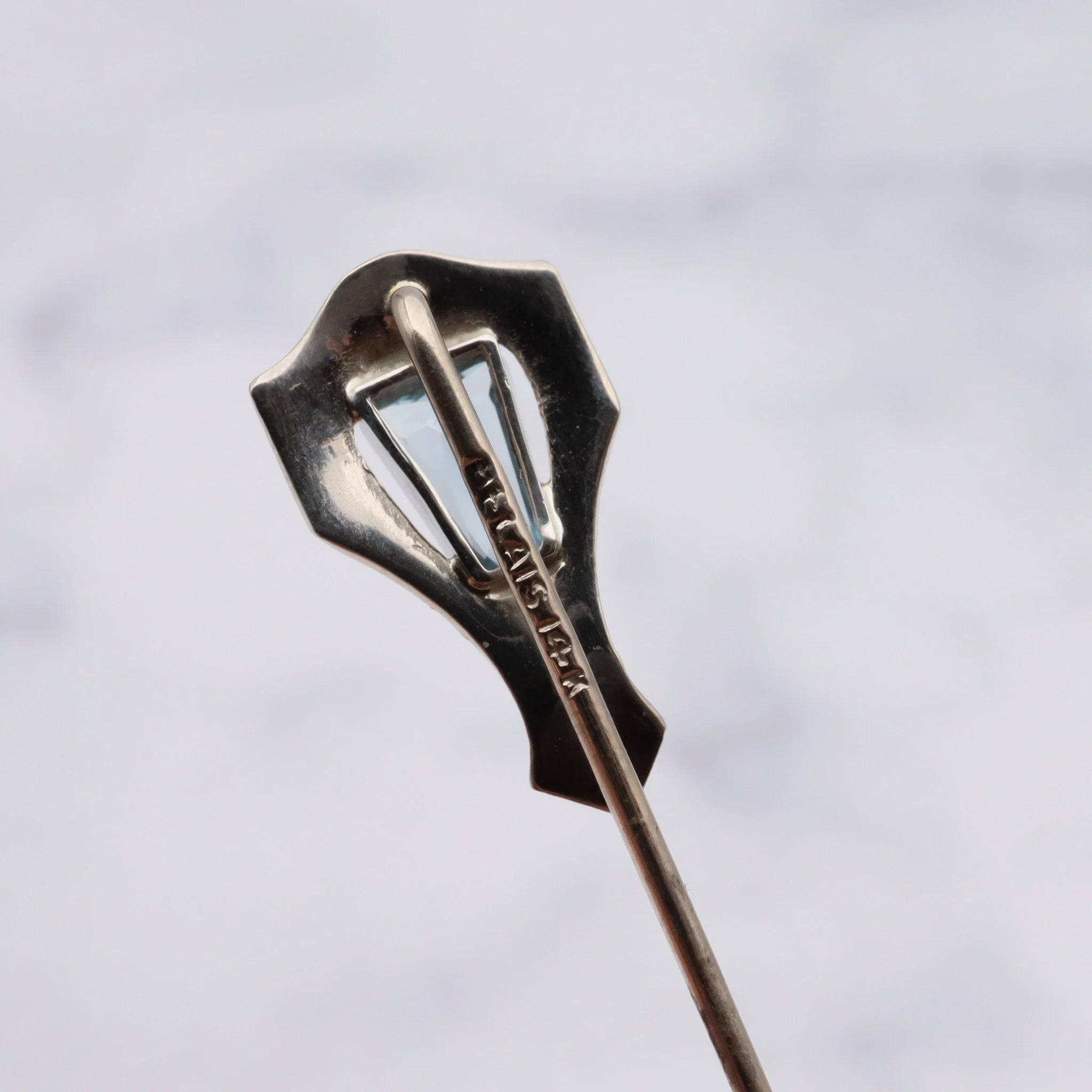 Antique Art Deco Belais 14k white gold & aquamarine stick pin
