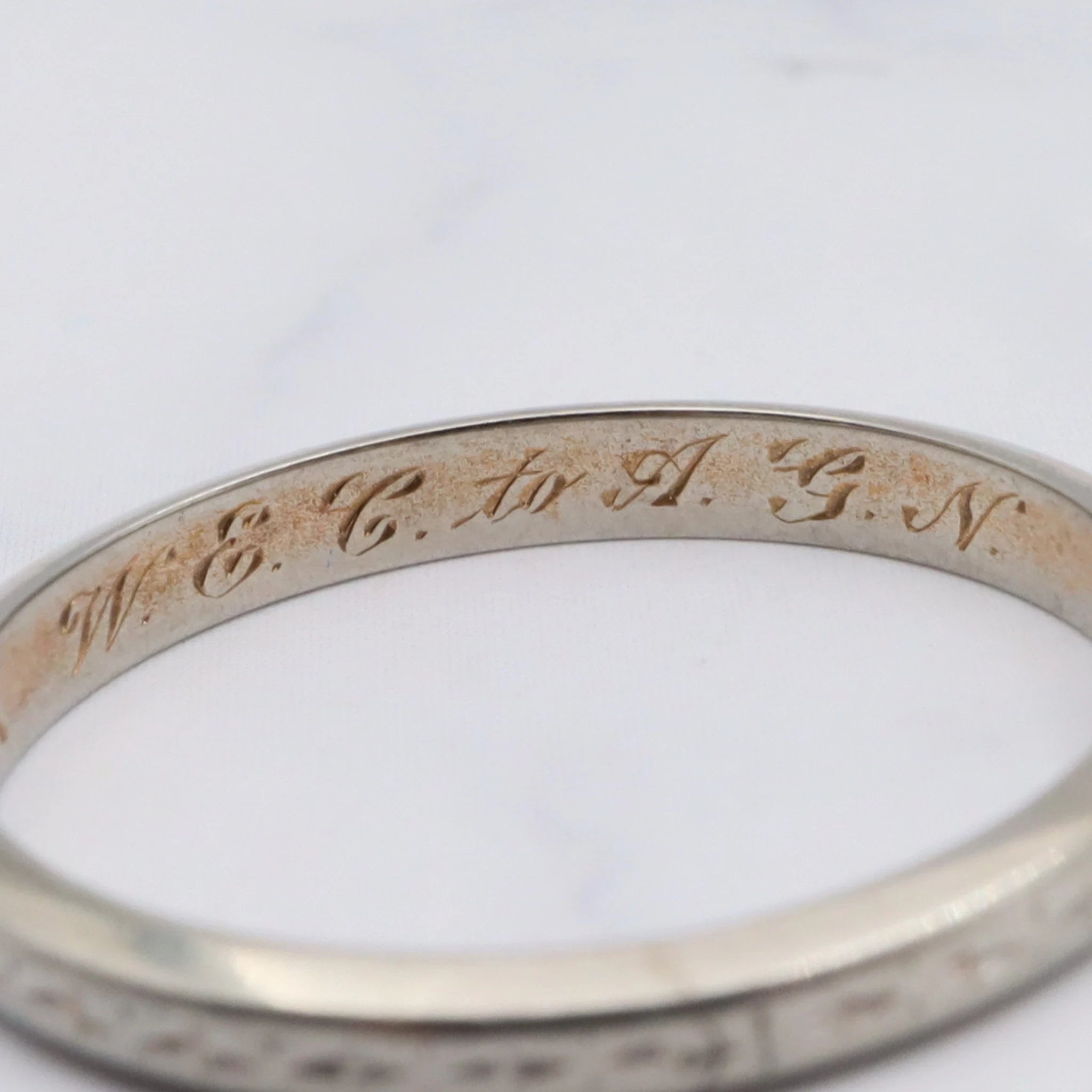 Vintage 1934 18K White Gold Etched Design Band with Initials - Size 5.5