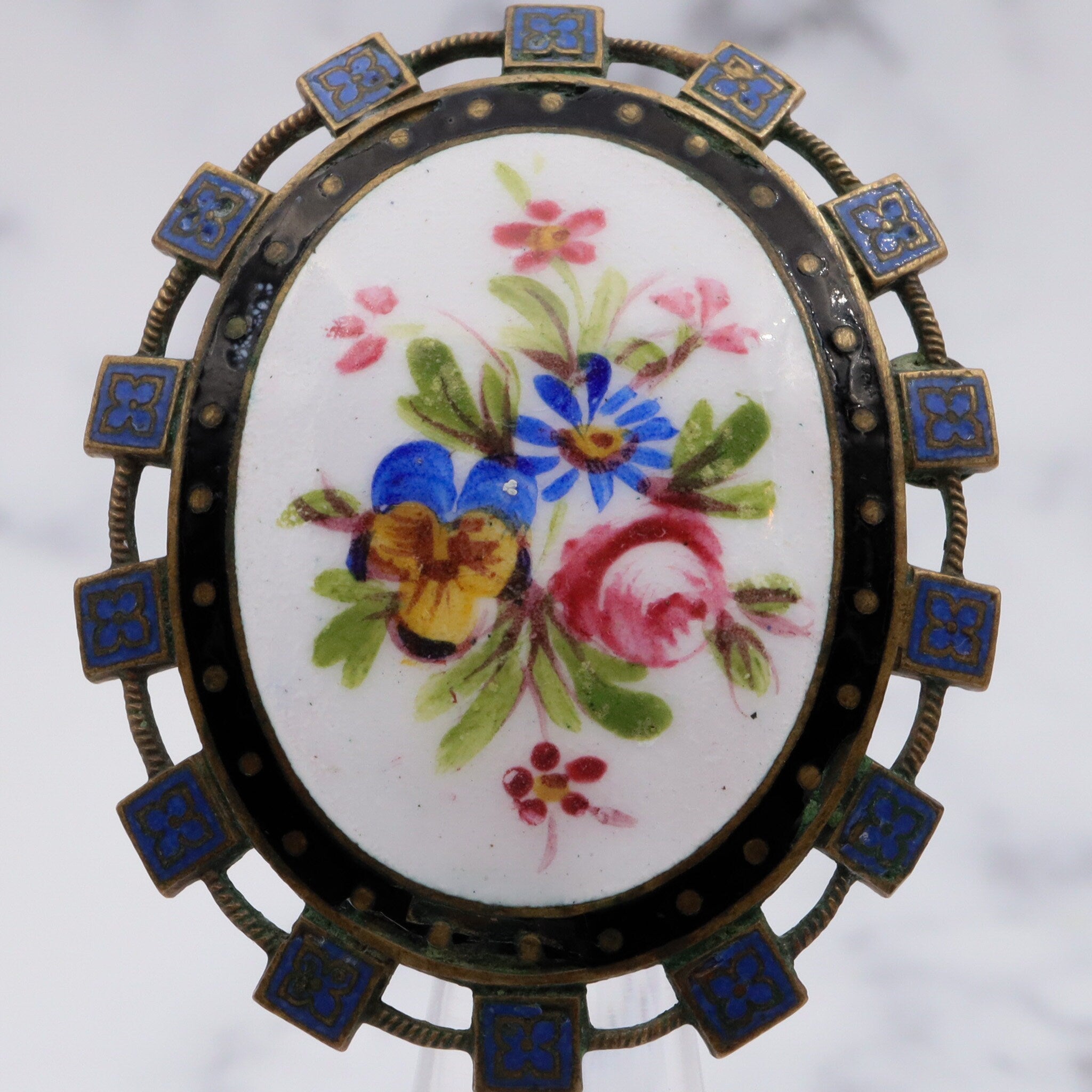 Antique Victorian hand-painted enamel and gilt metal brooch