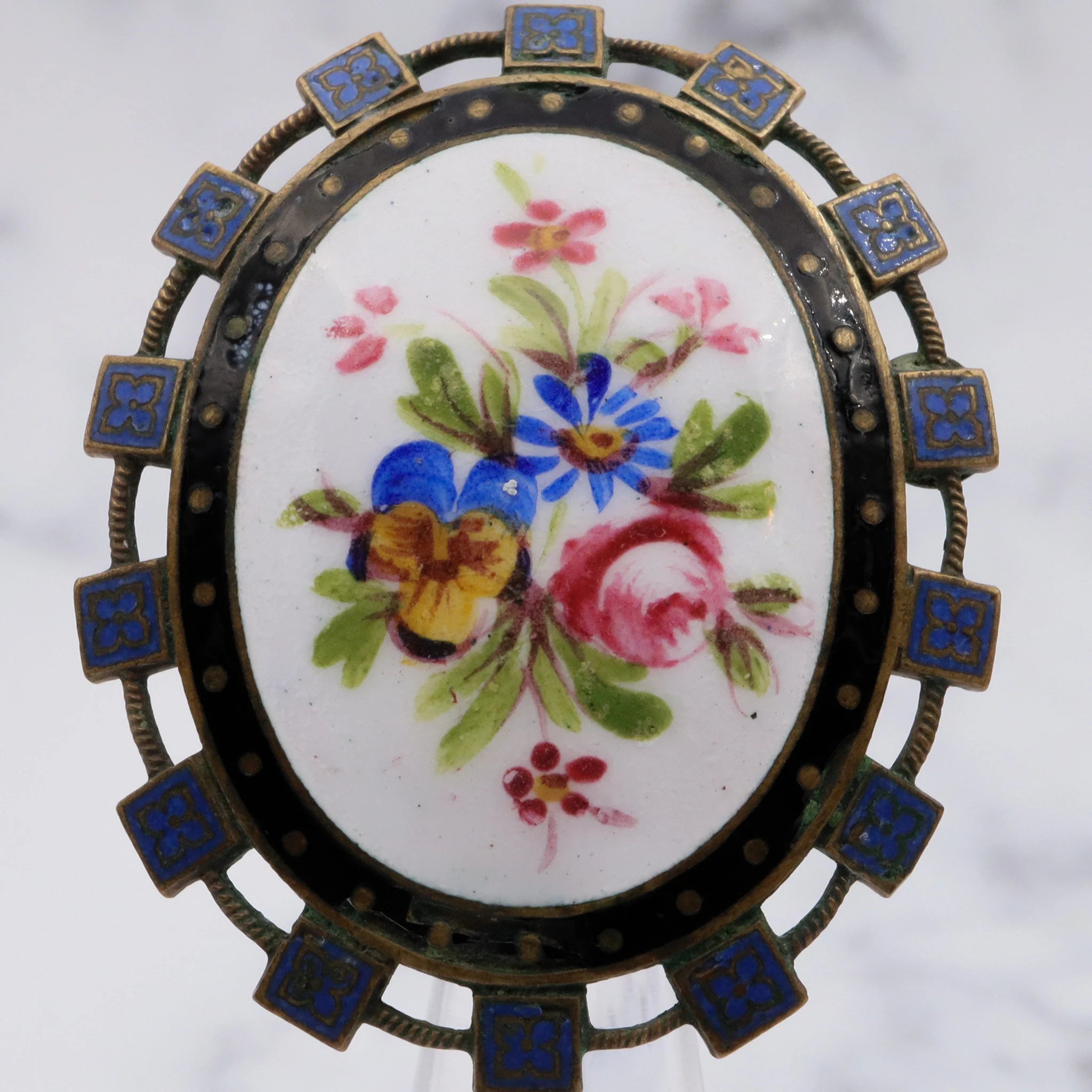 Antique Victorian hand-painted enamel and gilt metal brooch