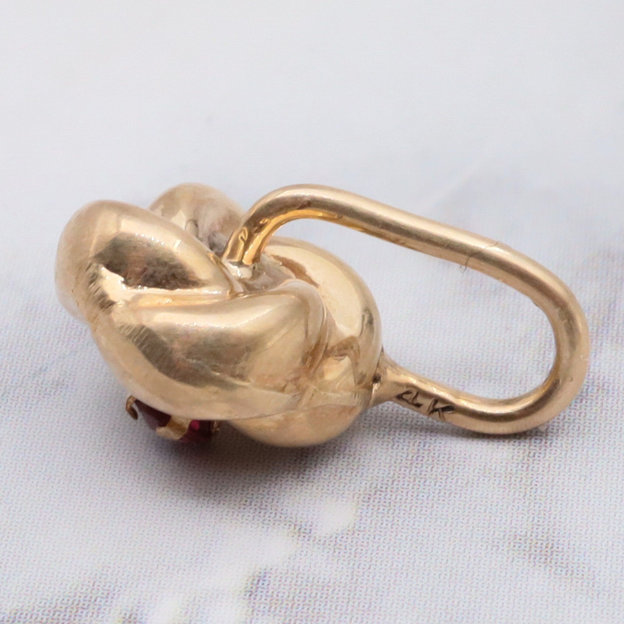 Antique victorian 14K gold & ruby glass pendant