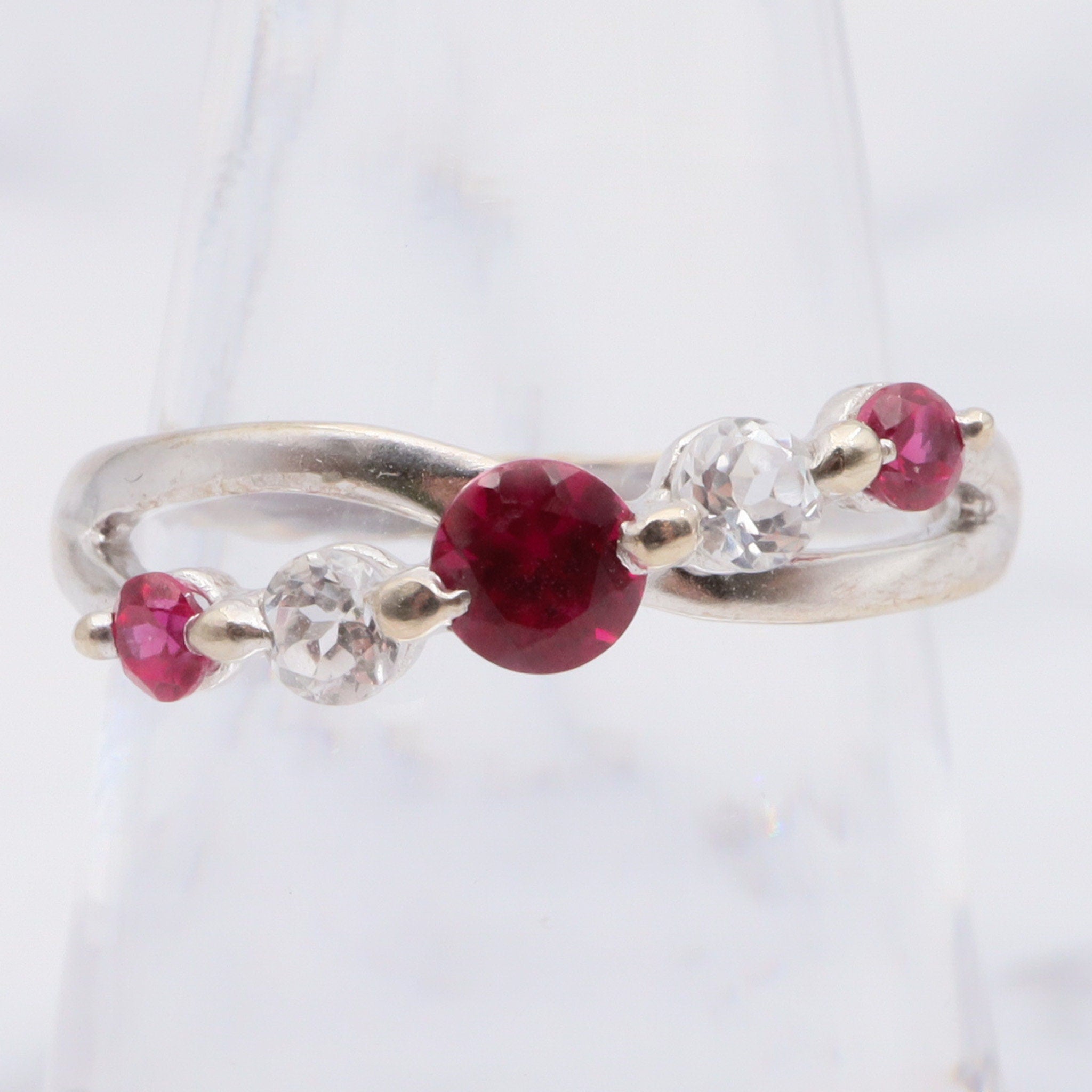 Vintage 10k white gold simulated ruby and cubic zirconia ring, size 6.5