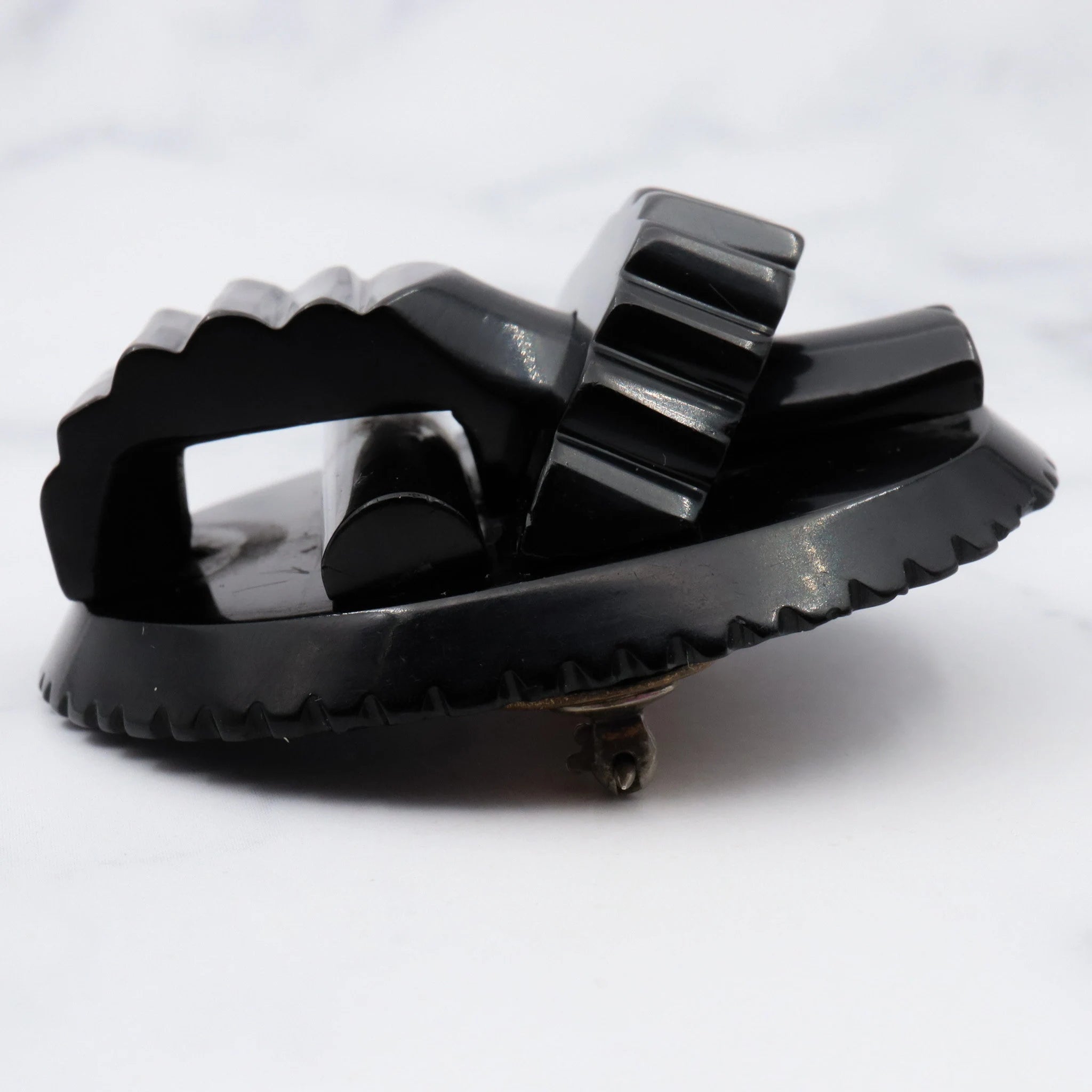 Antique Victorian caved bakelite mourning brooch