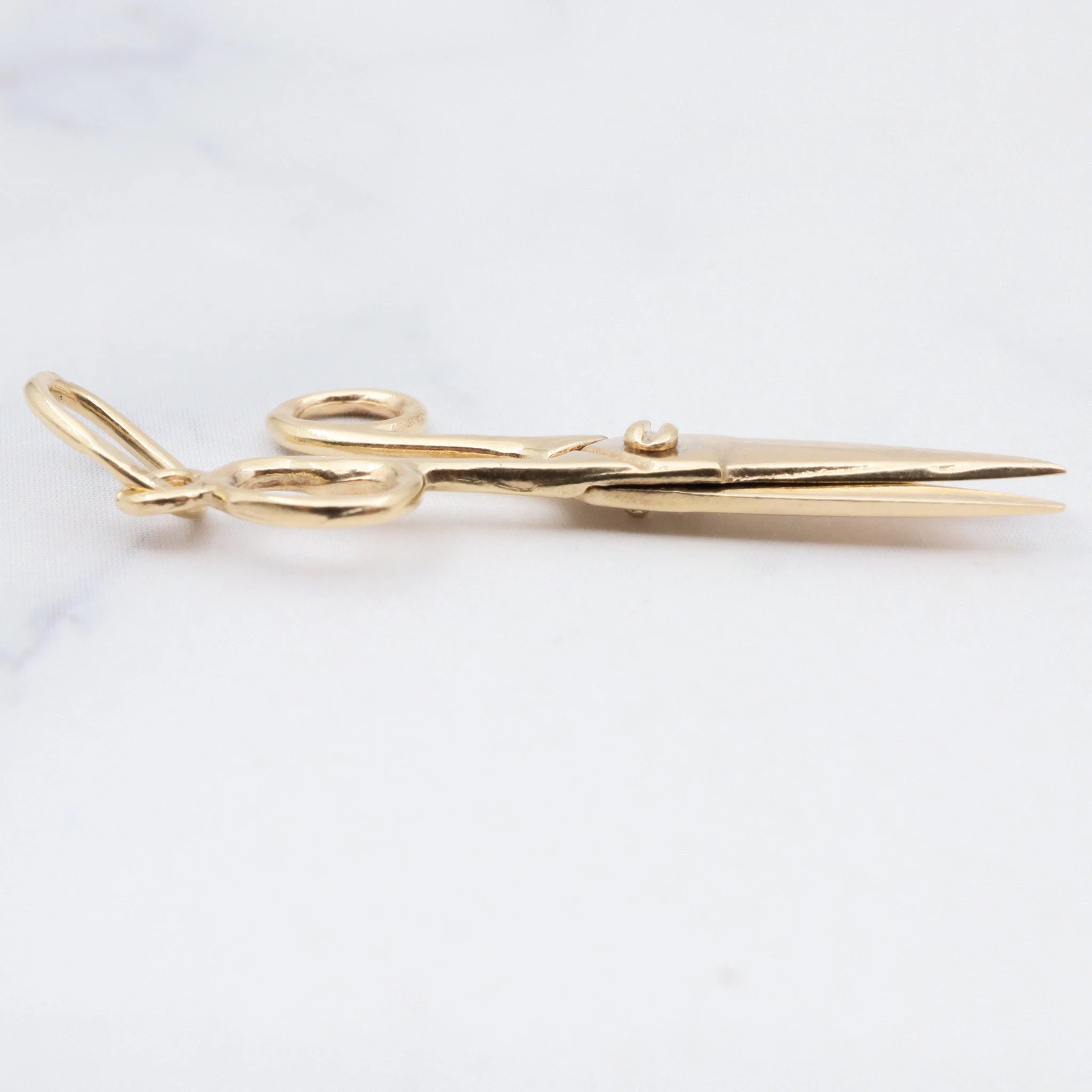 Vintage moving 14k gold sewing scissors charm