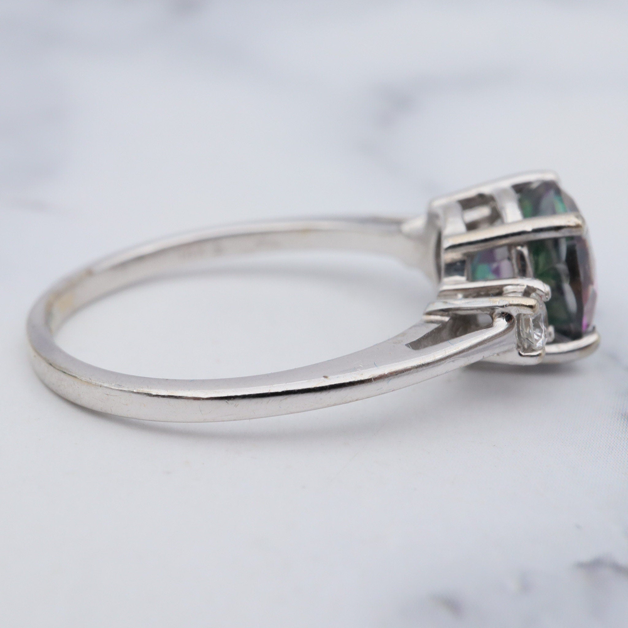 Vintage 14k white gold, mystic topaz & diamond ring, sz 7.75