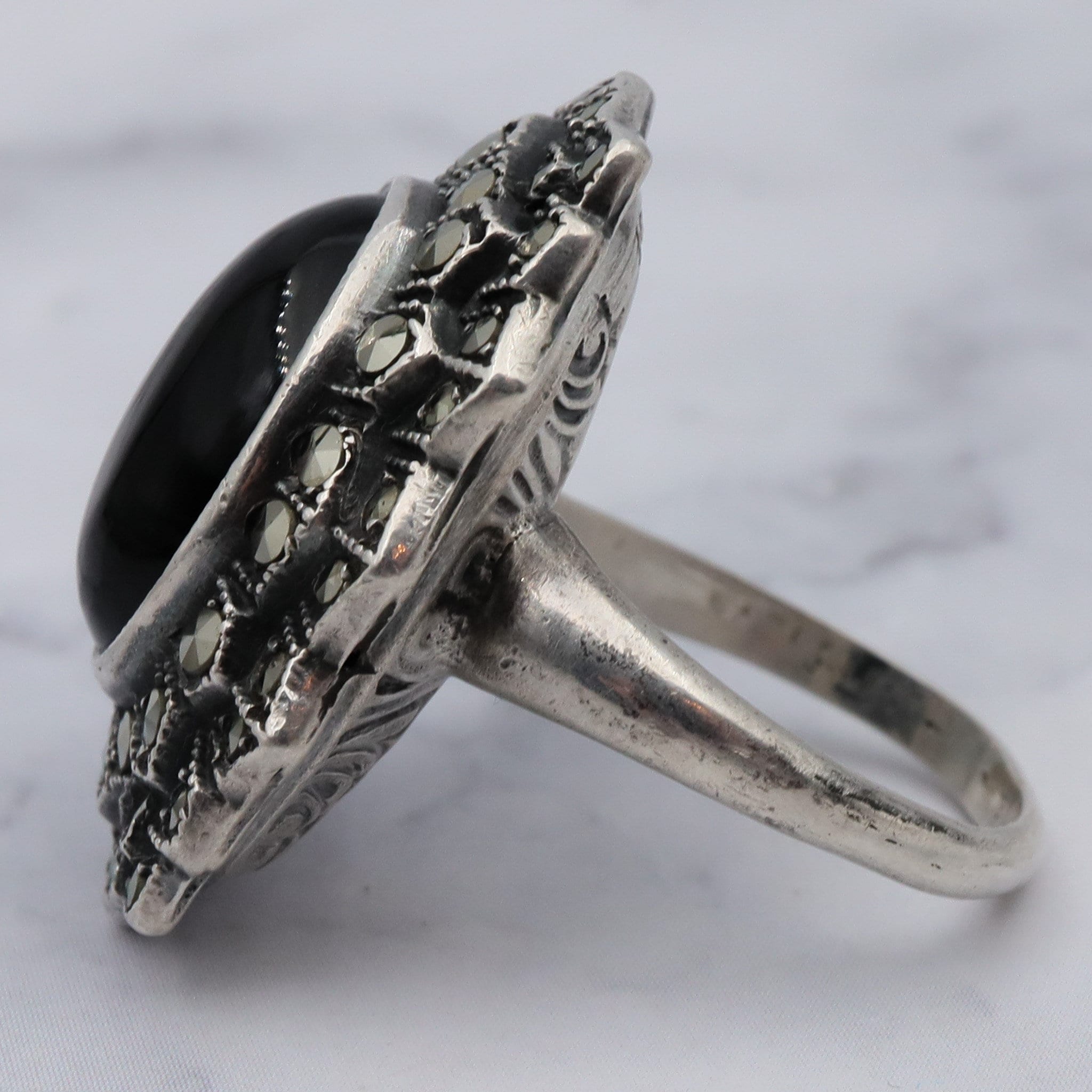 Antique Art Deco Uncas sterling, black glass stone & marcasite ring, sz 5.5