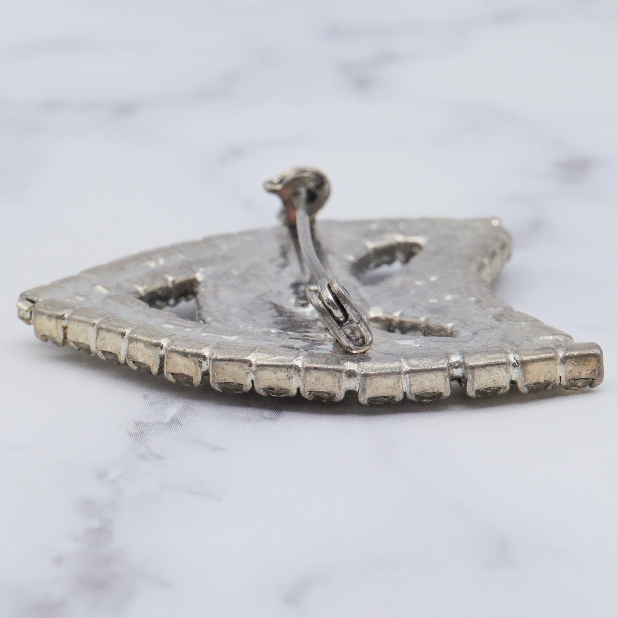 Antique masquerade mask silver tone brooch with rhinestones