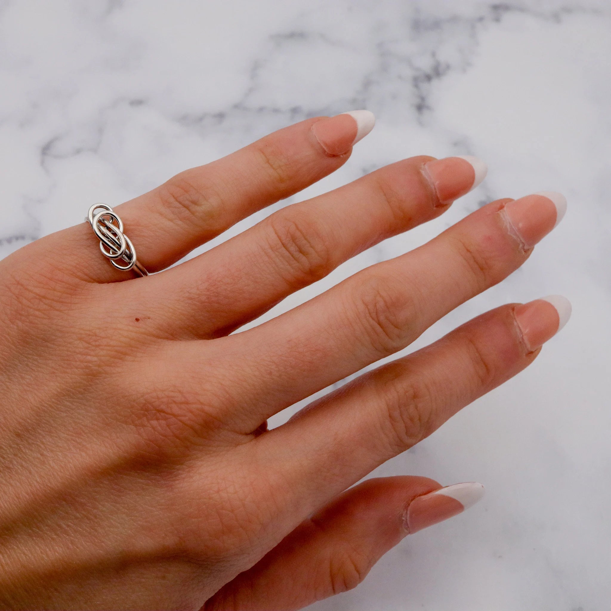Vintage sterling silver wire wrapped ring, sz 4.5