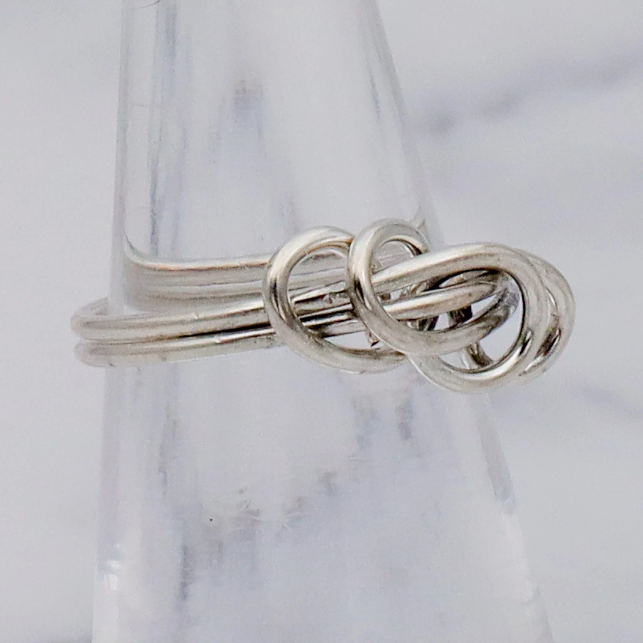 Vintage sterling silver wire wrapped ring, sz 4.5