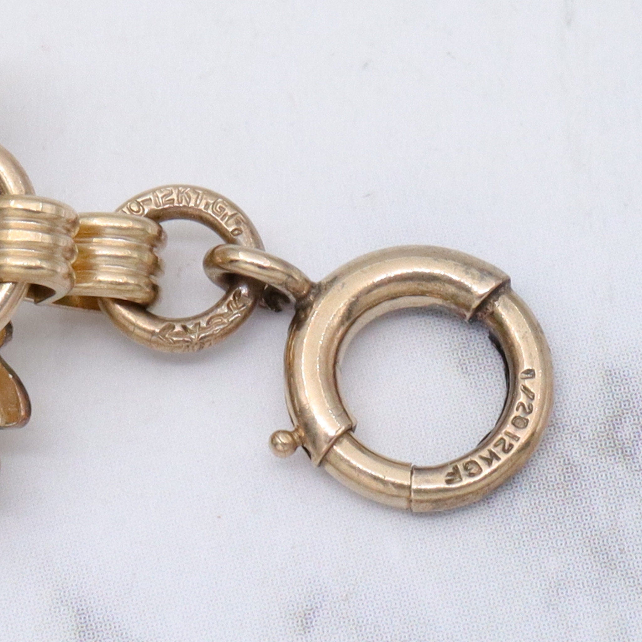 Retro 12k gold filled maple leaf link bracelet with genuine pearls