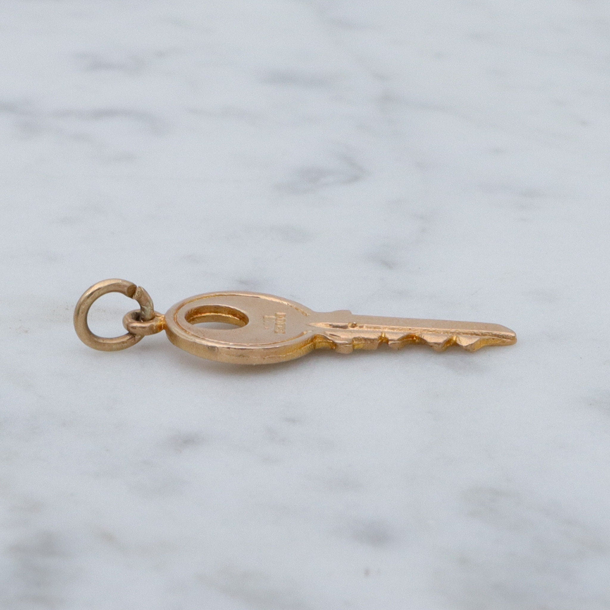 Vintage English 9k gold Yale house key charm