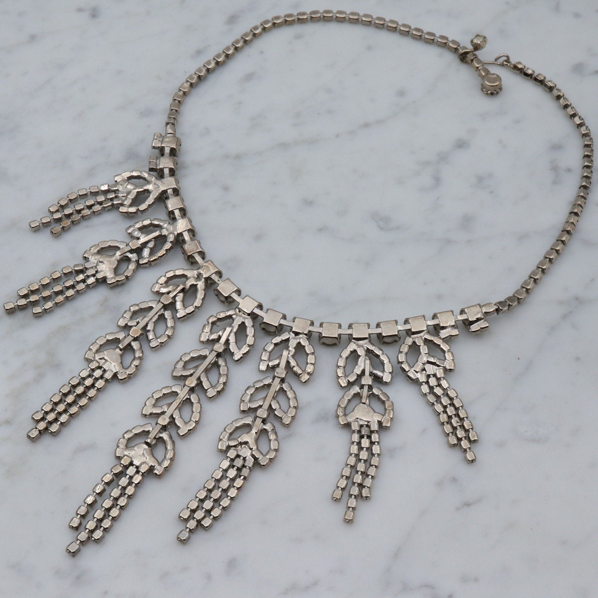 Vintage leaf drop fringe rhinestone silver tone necklace