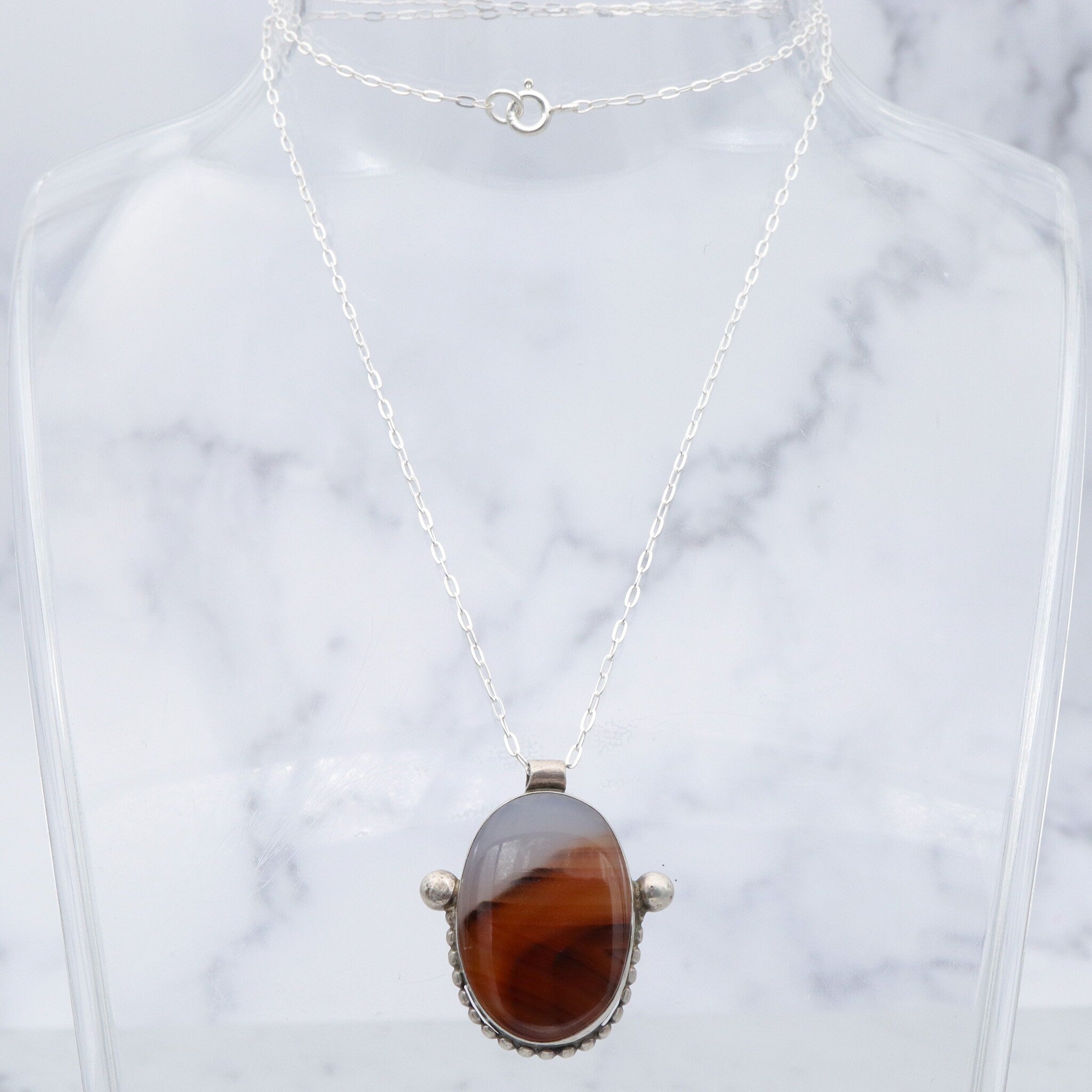 Vintage Native American sterling & banded agate pendant necklace, 18”