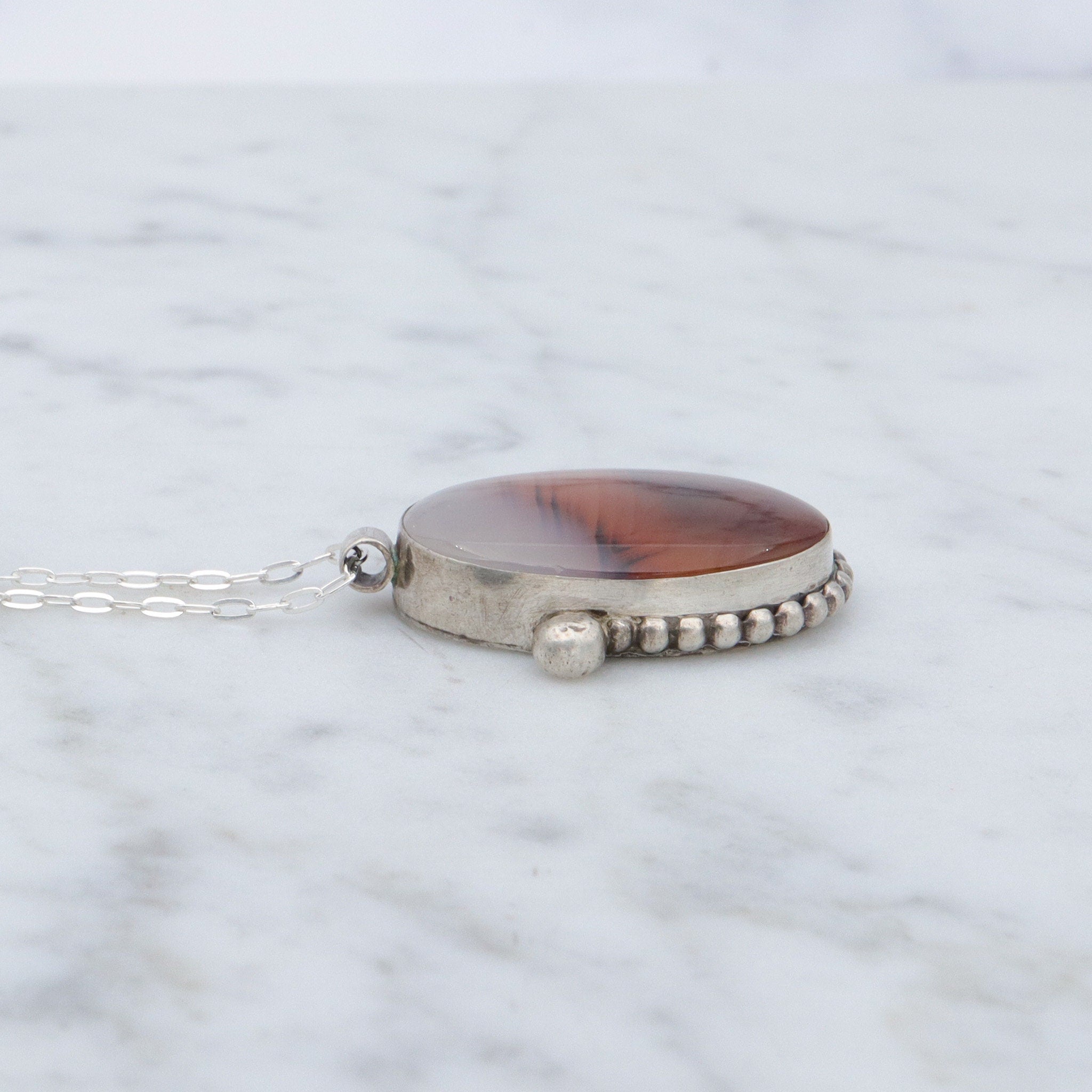 Vintage Native American sterling & banded agate pendant necklace, 18”