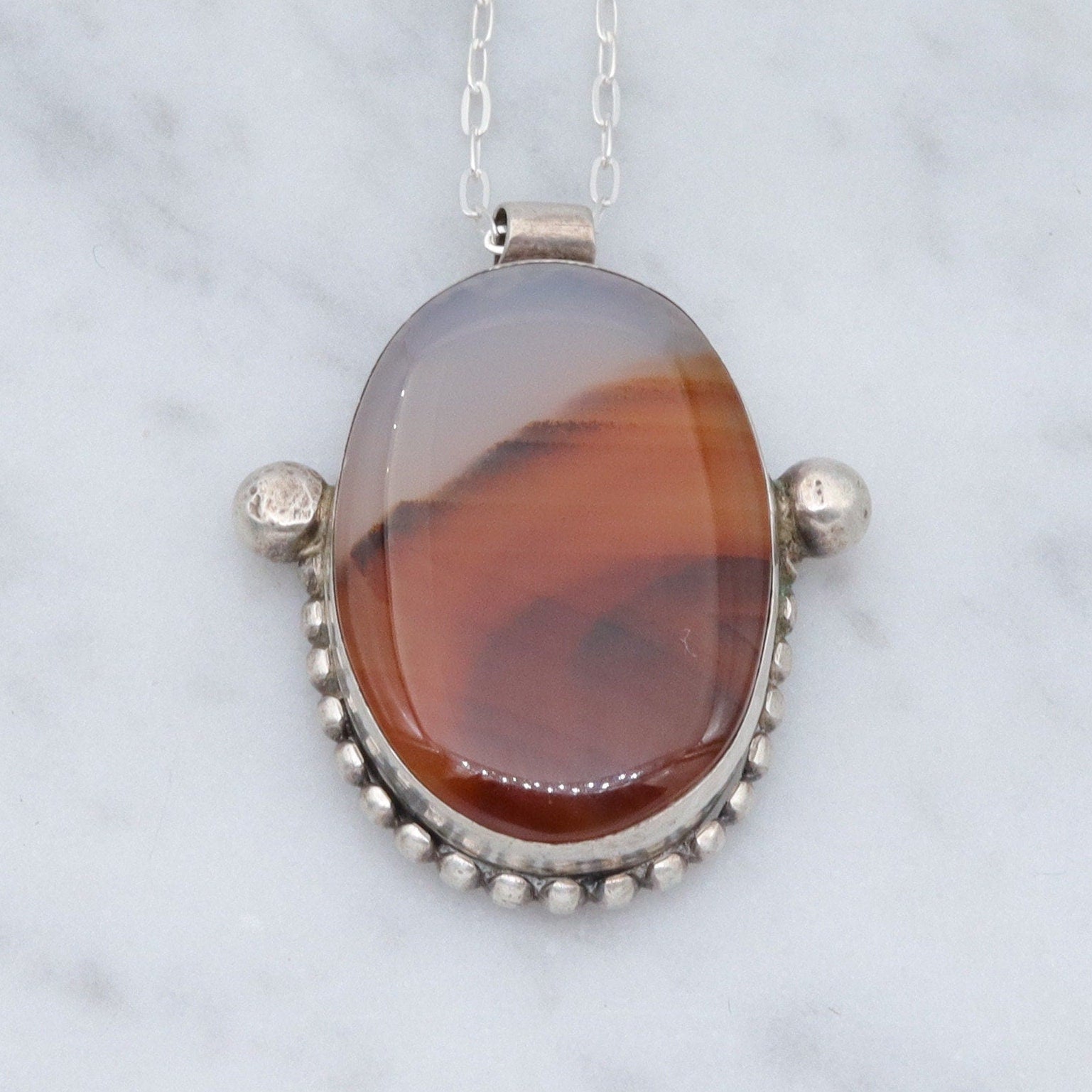 Vintage Native American sterling & banded agate pendant necklace, 18”