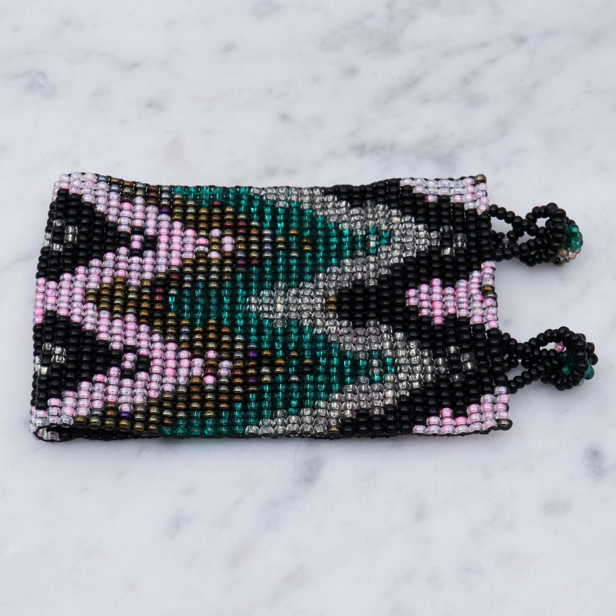 Retro chevron seed bead wide bracelet