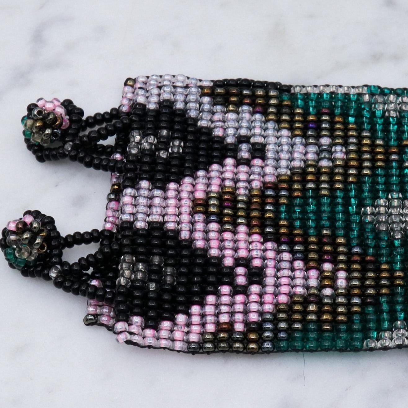 Retro chevron seed bead wide bracelet