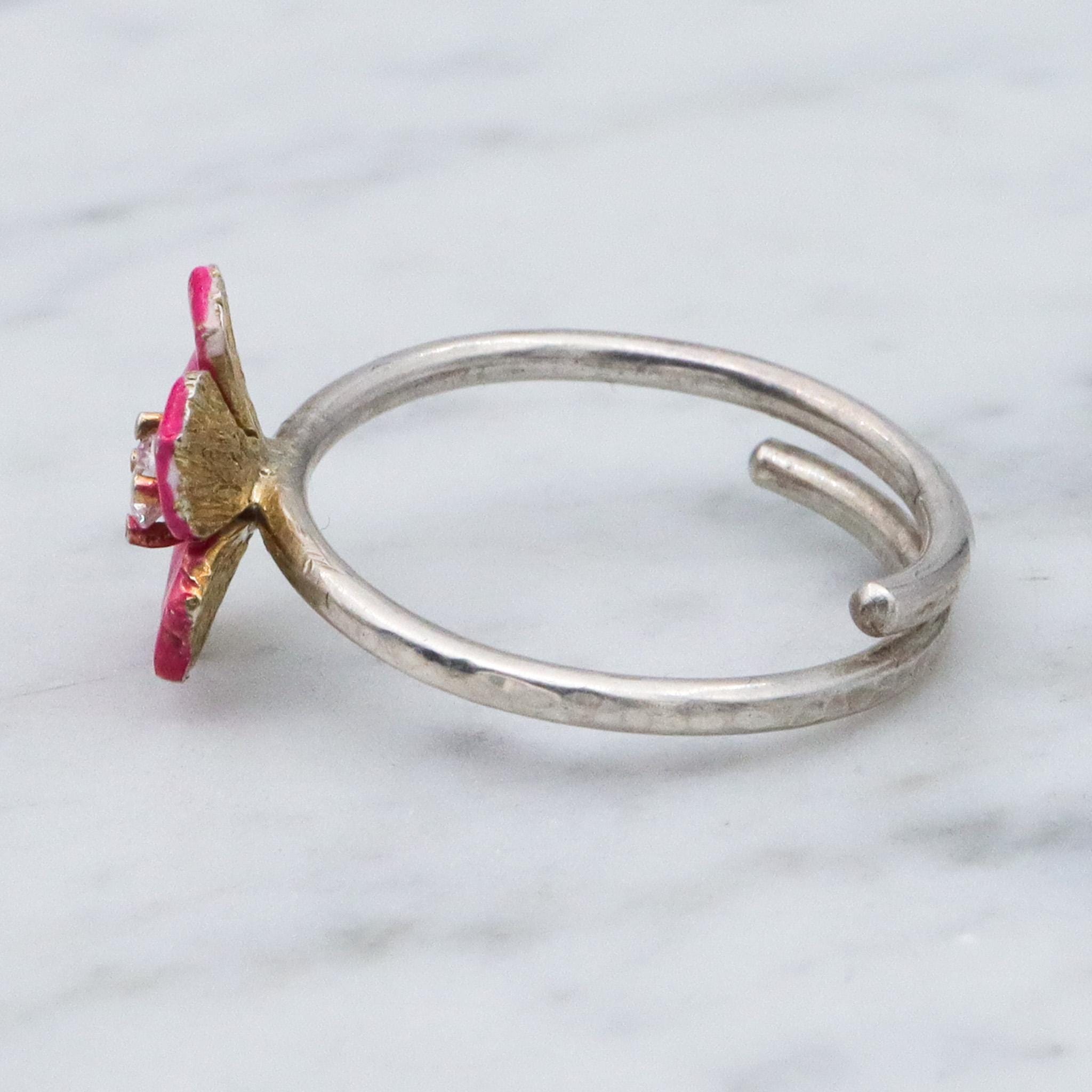 Vintage sterling silver enamel pink flower ring with cubic zirconia center, sz 9 adjustable